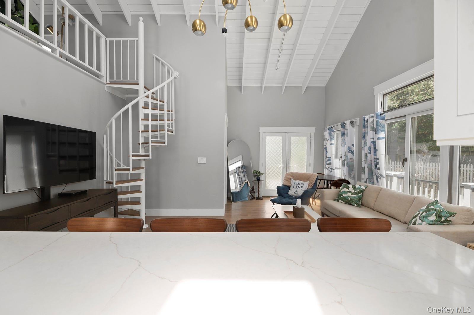 574 Bayberry Walk