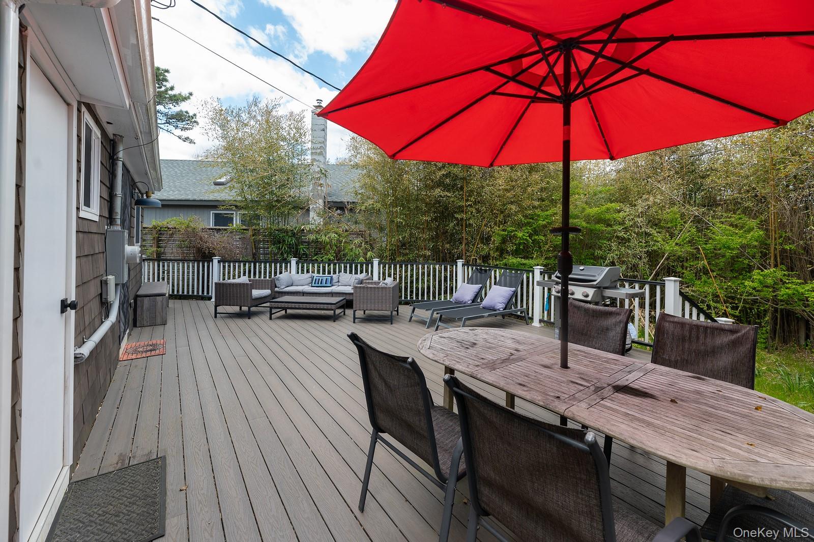 574 Bayberry Walk