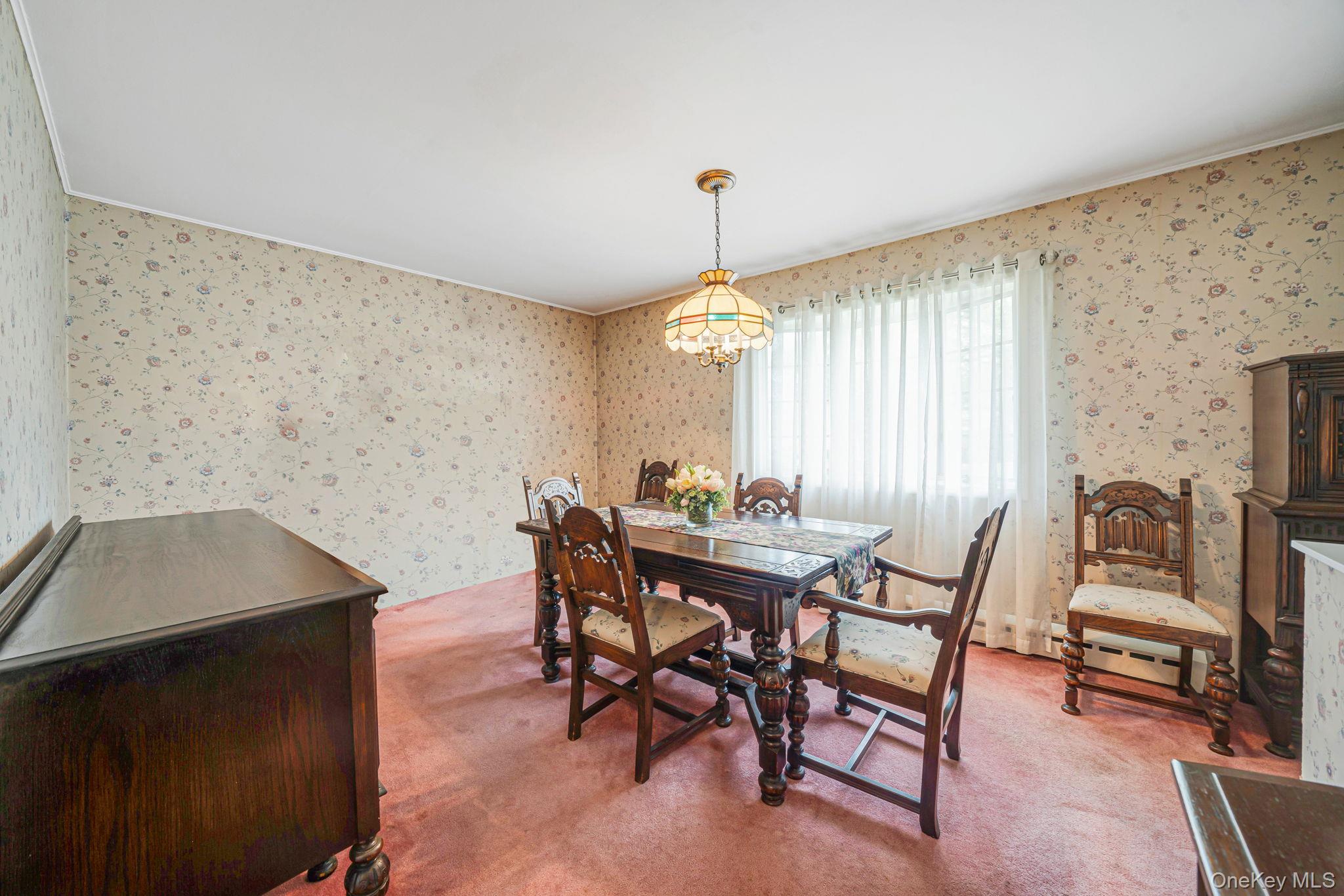 568 Chestnut Lane