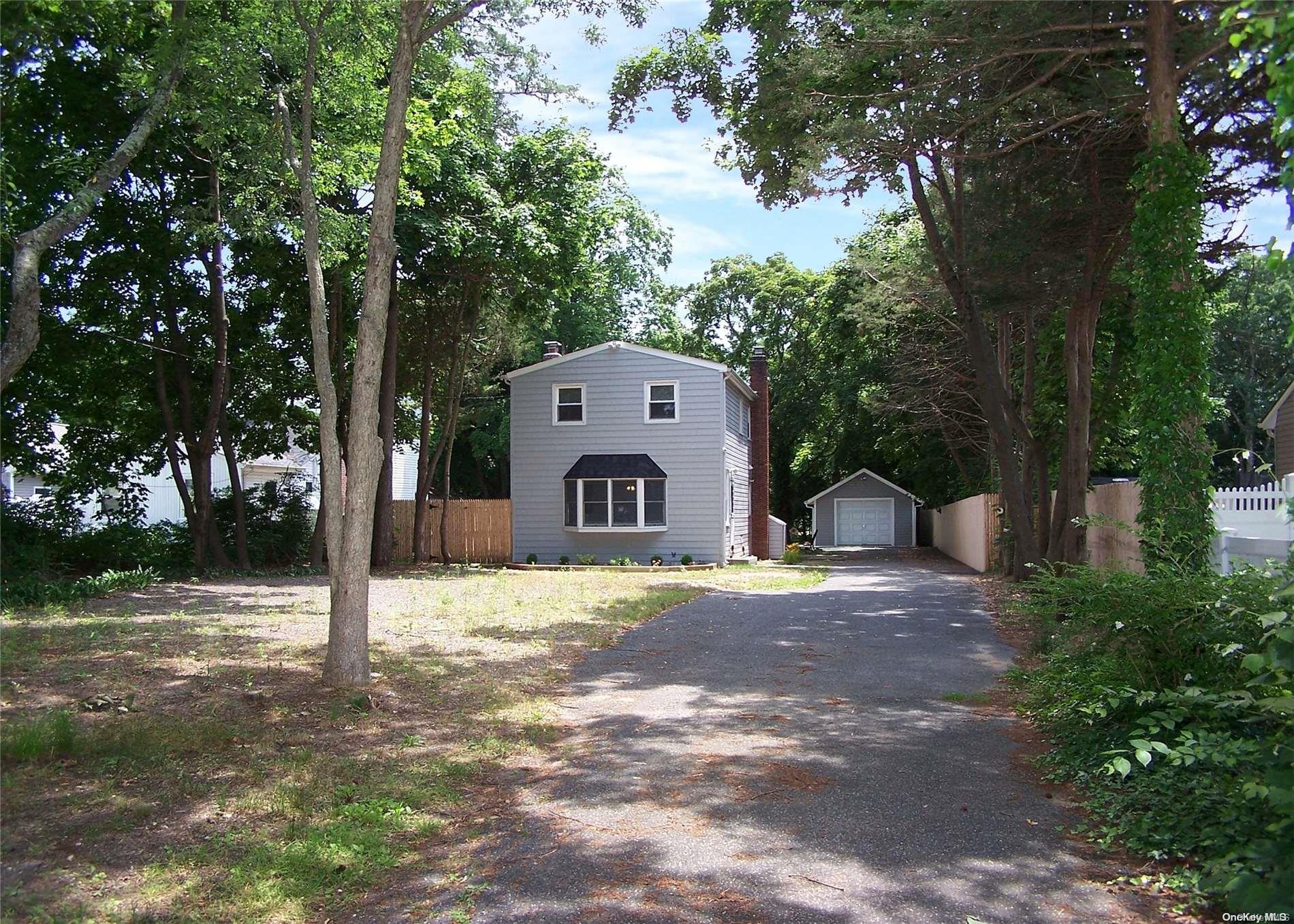 64 Hemlock Street