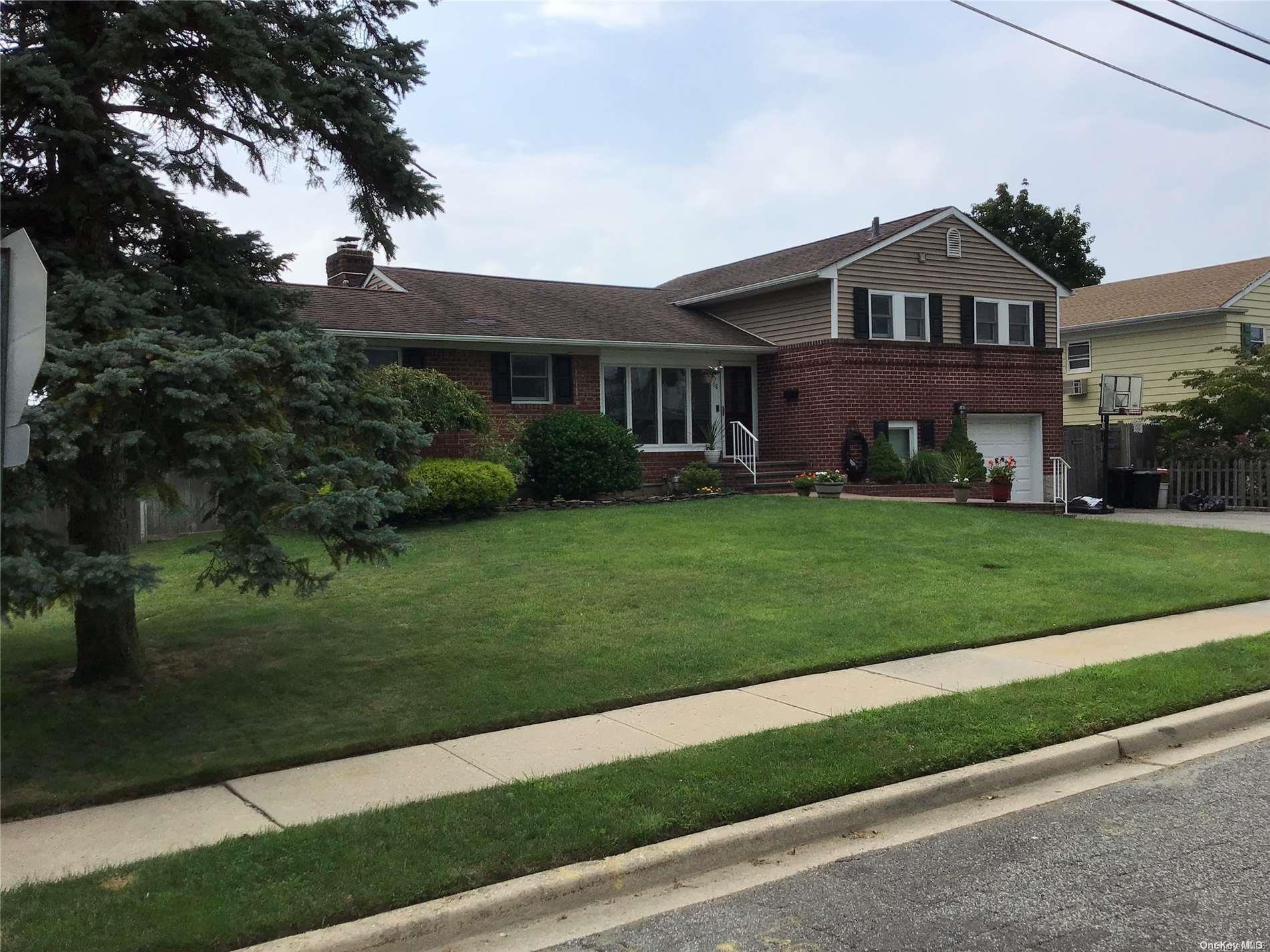 18 Jonathan Avenue