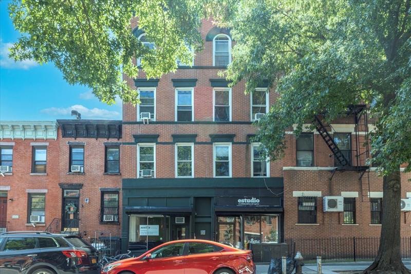 547 6th Avenue 1-L