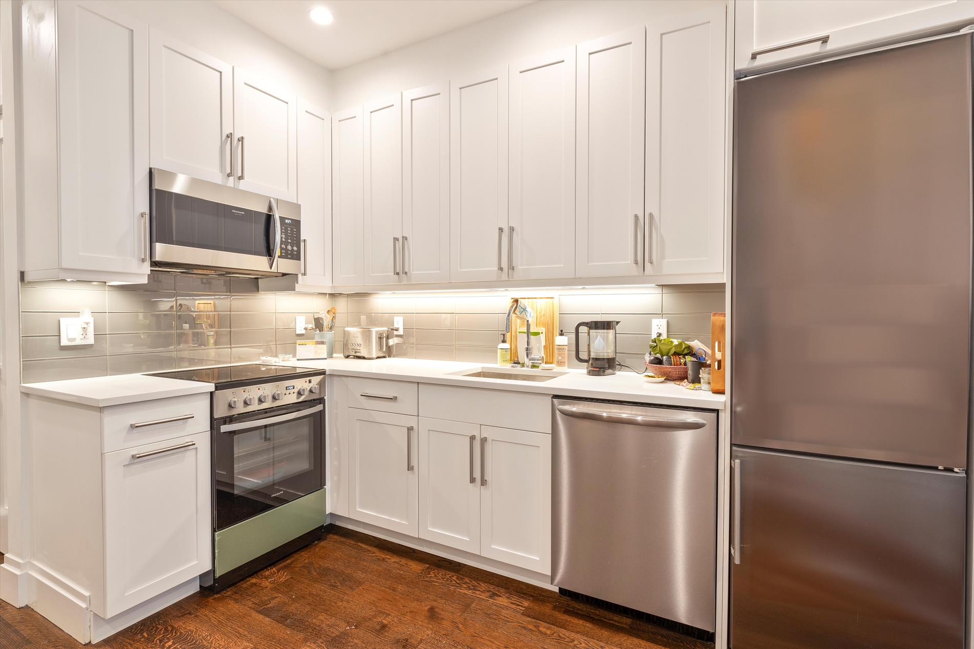 219 7th Avenue 2-F
