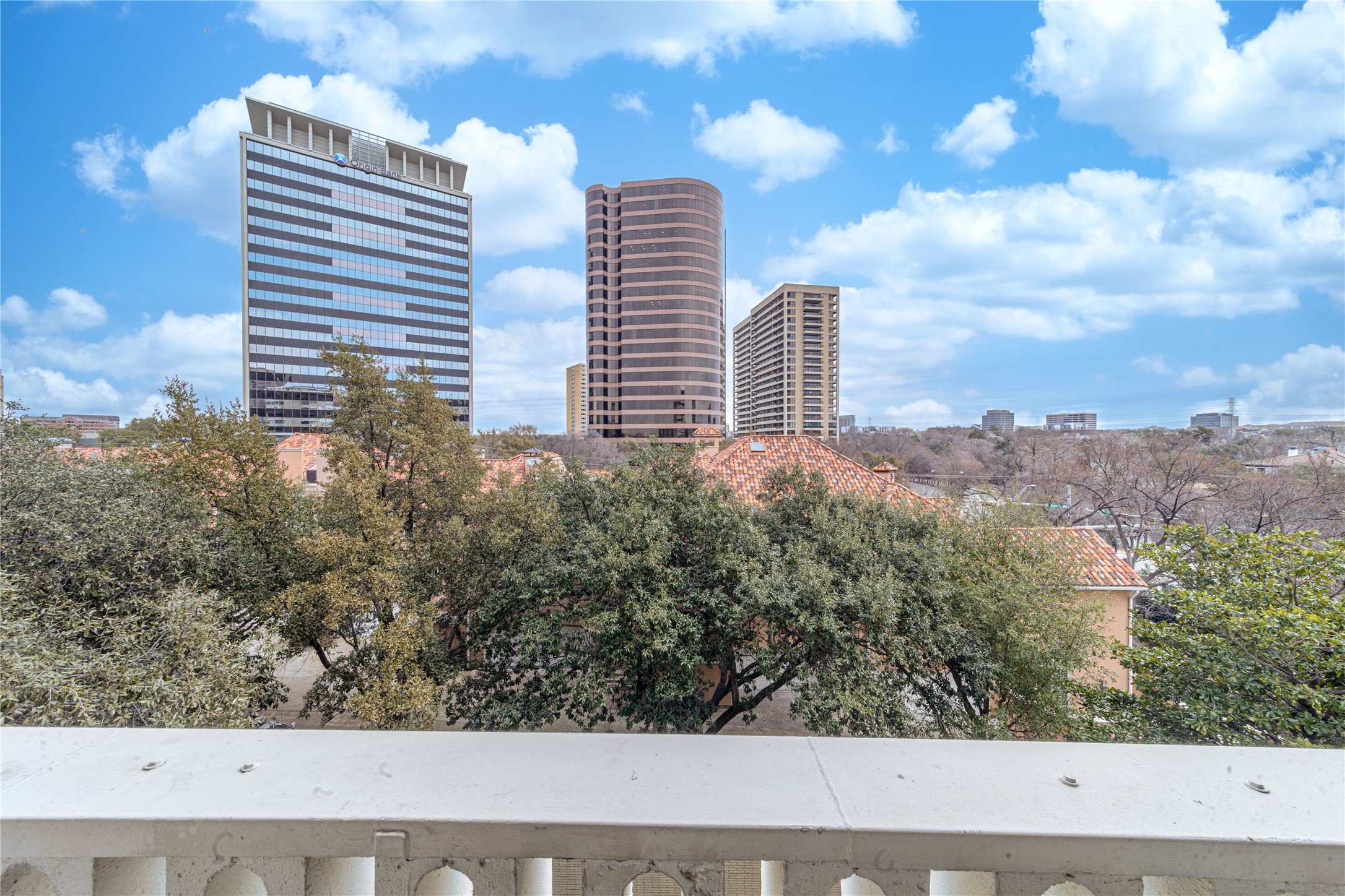 3701 Turtle Creek Boulevard 5C