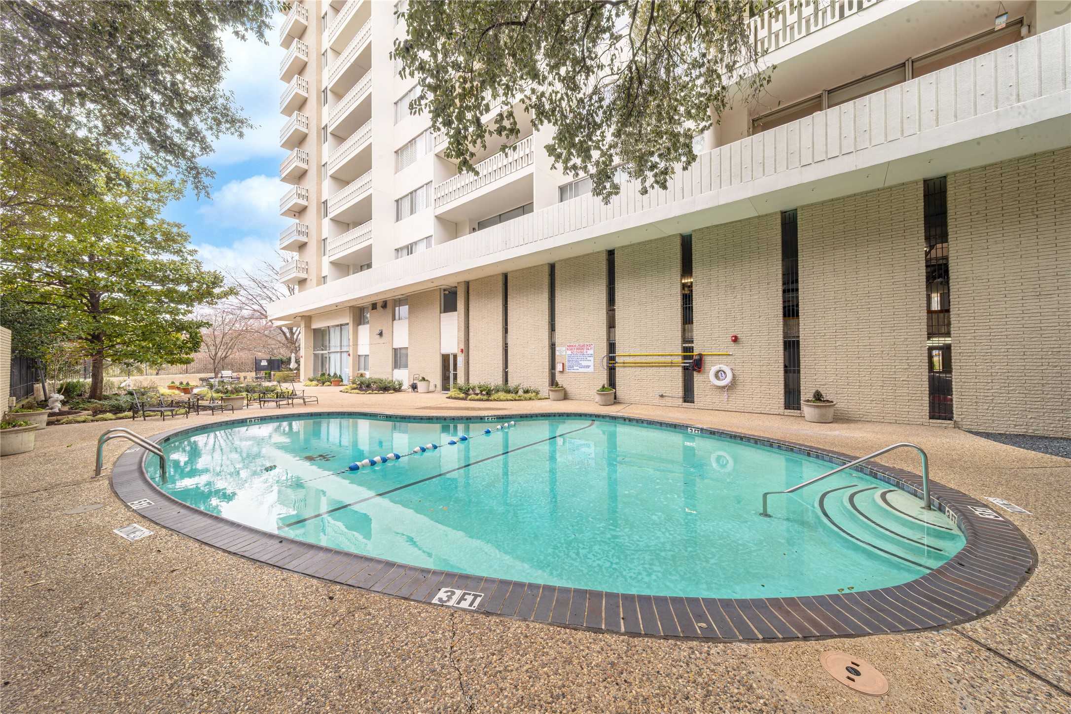 3701 Turtle Creek Boulevard 5C