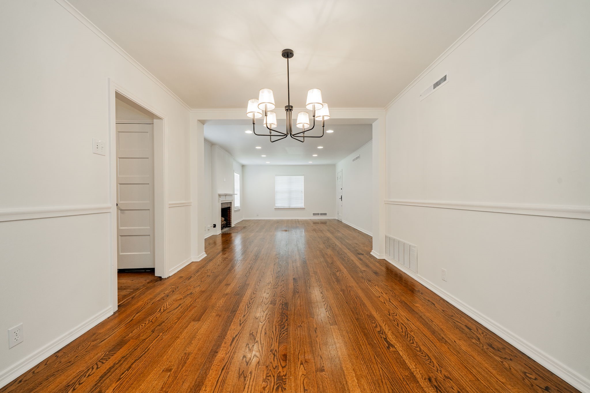 6627 Starling Circle