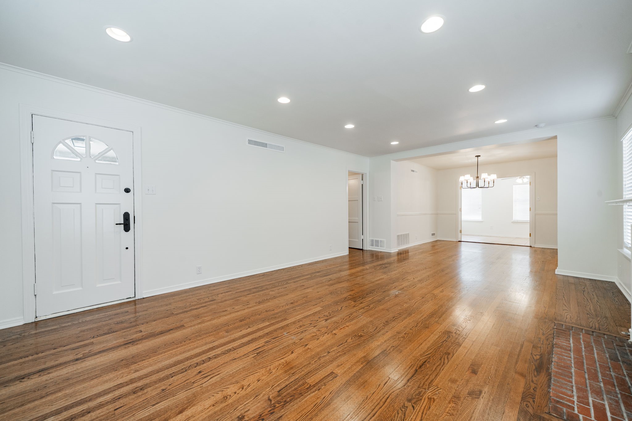 6627 Starling Circle