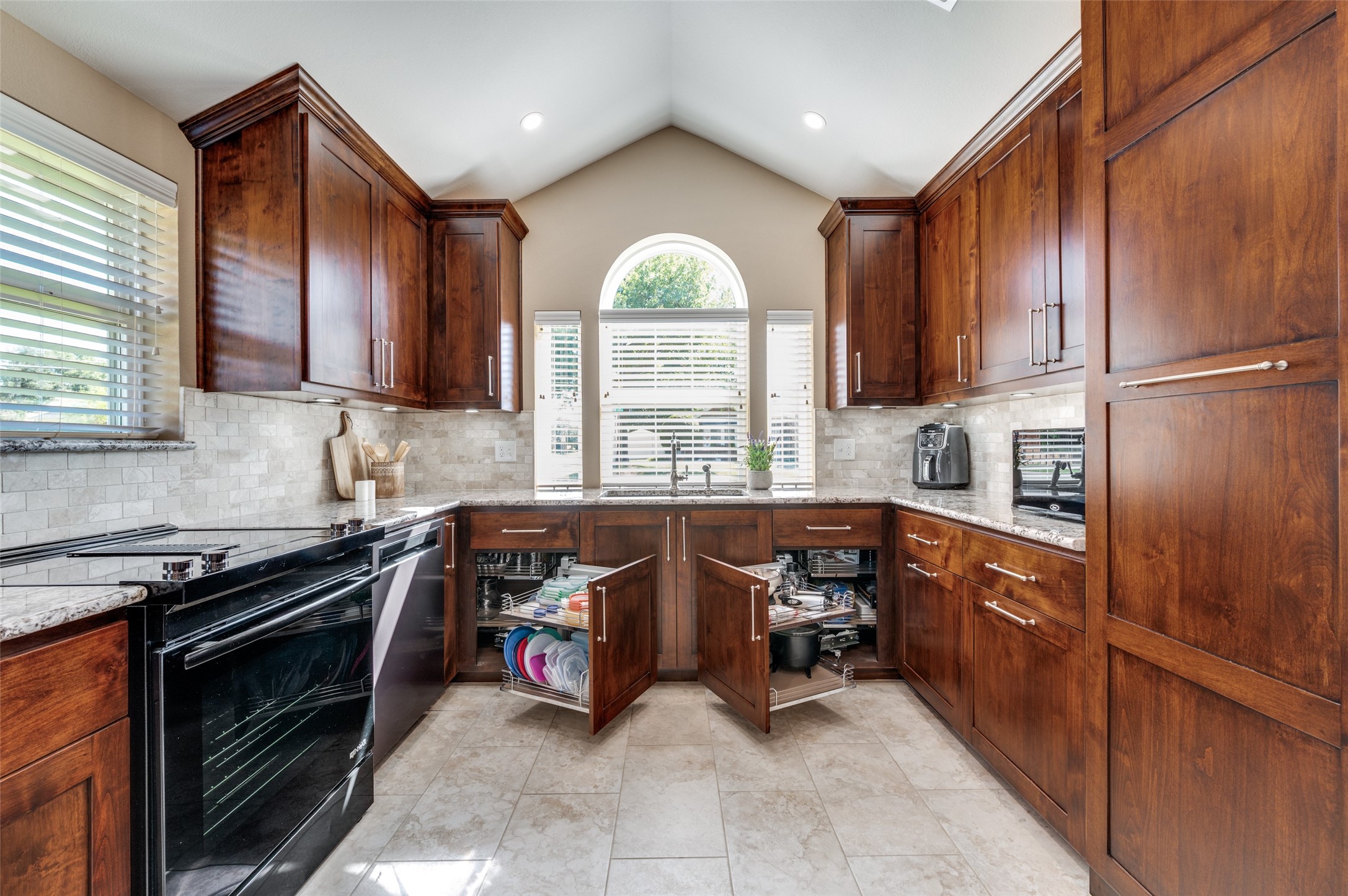 3501 Nova Trail