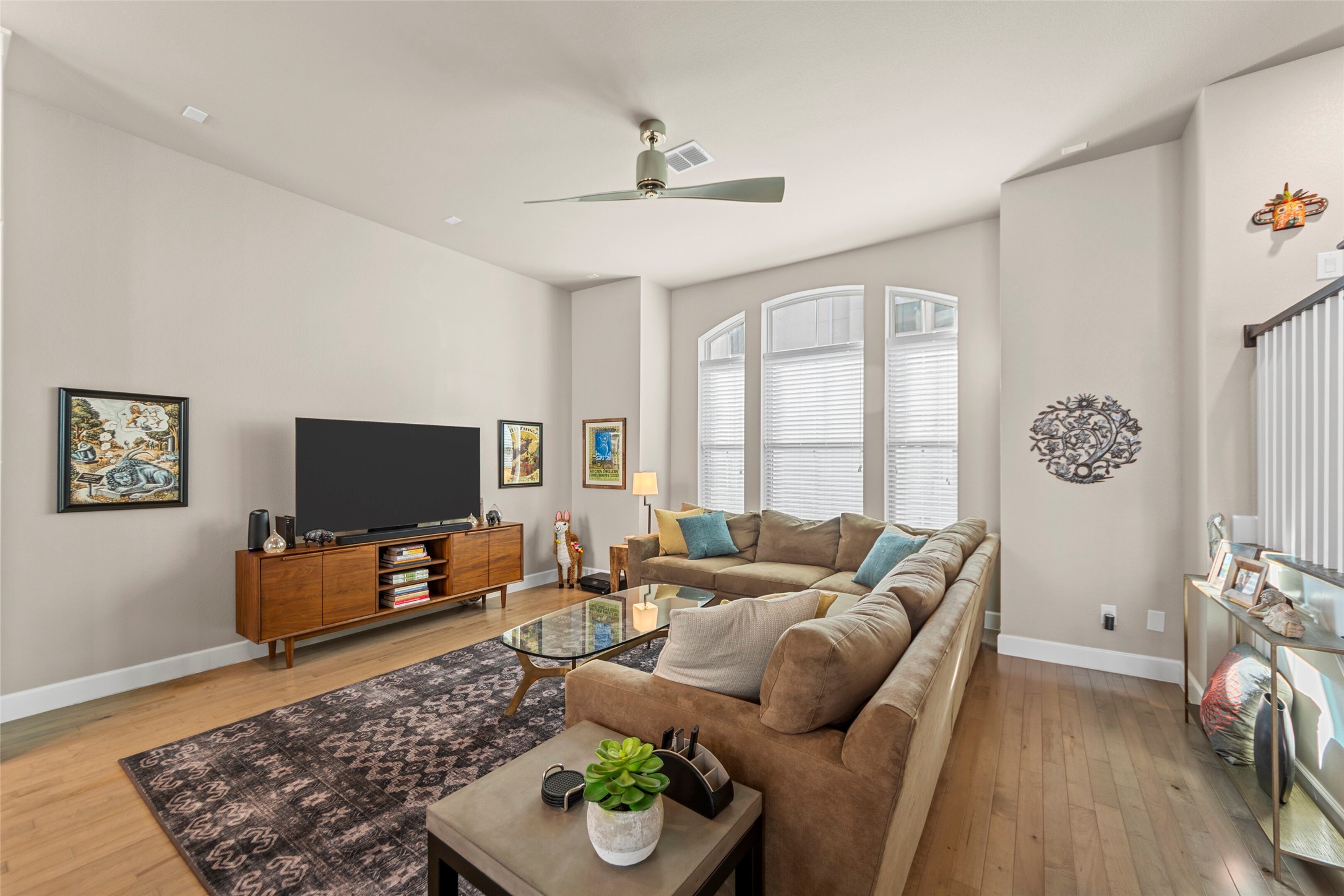 762 Lacey Oaks Place