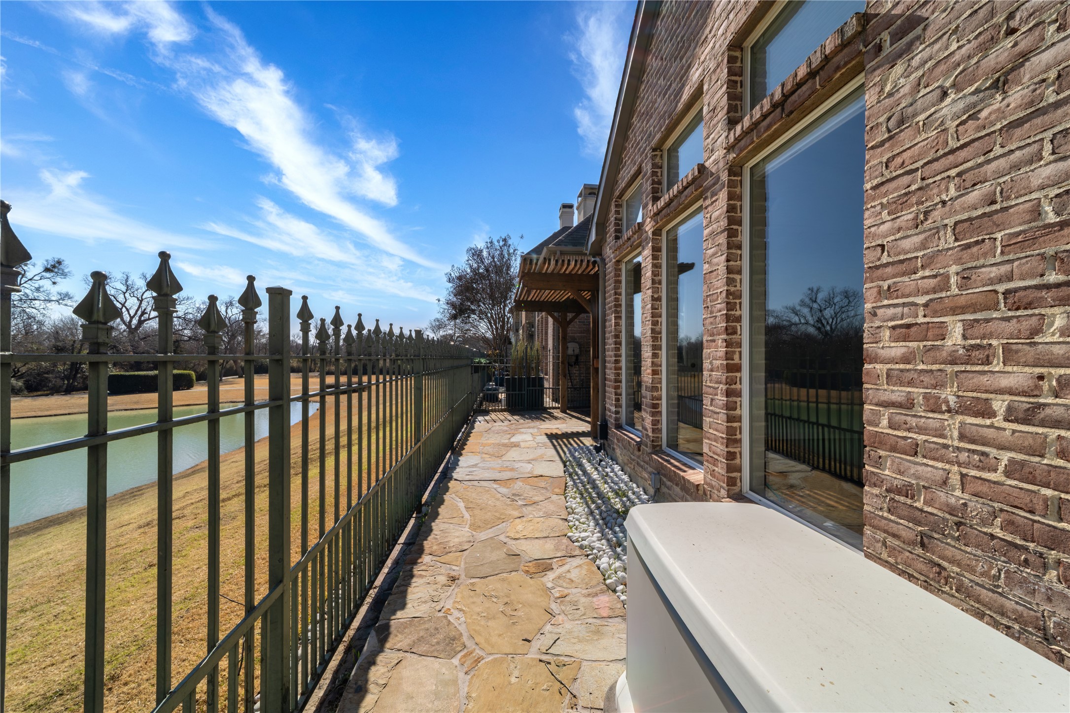 12034 Lueders Lane