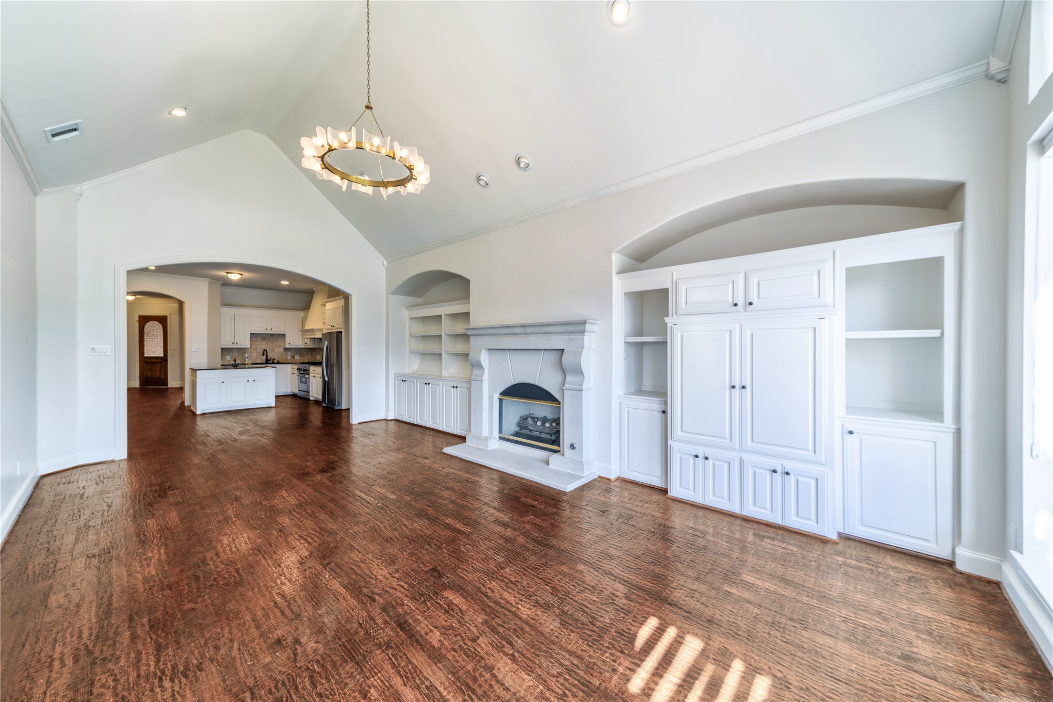 12034 Lueders Lane