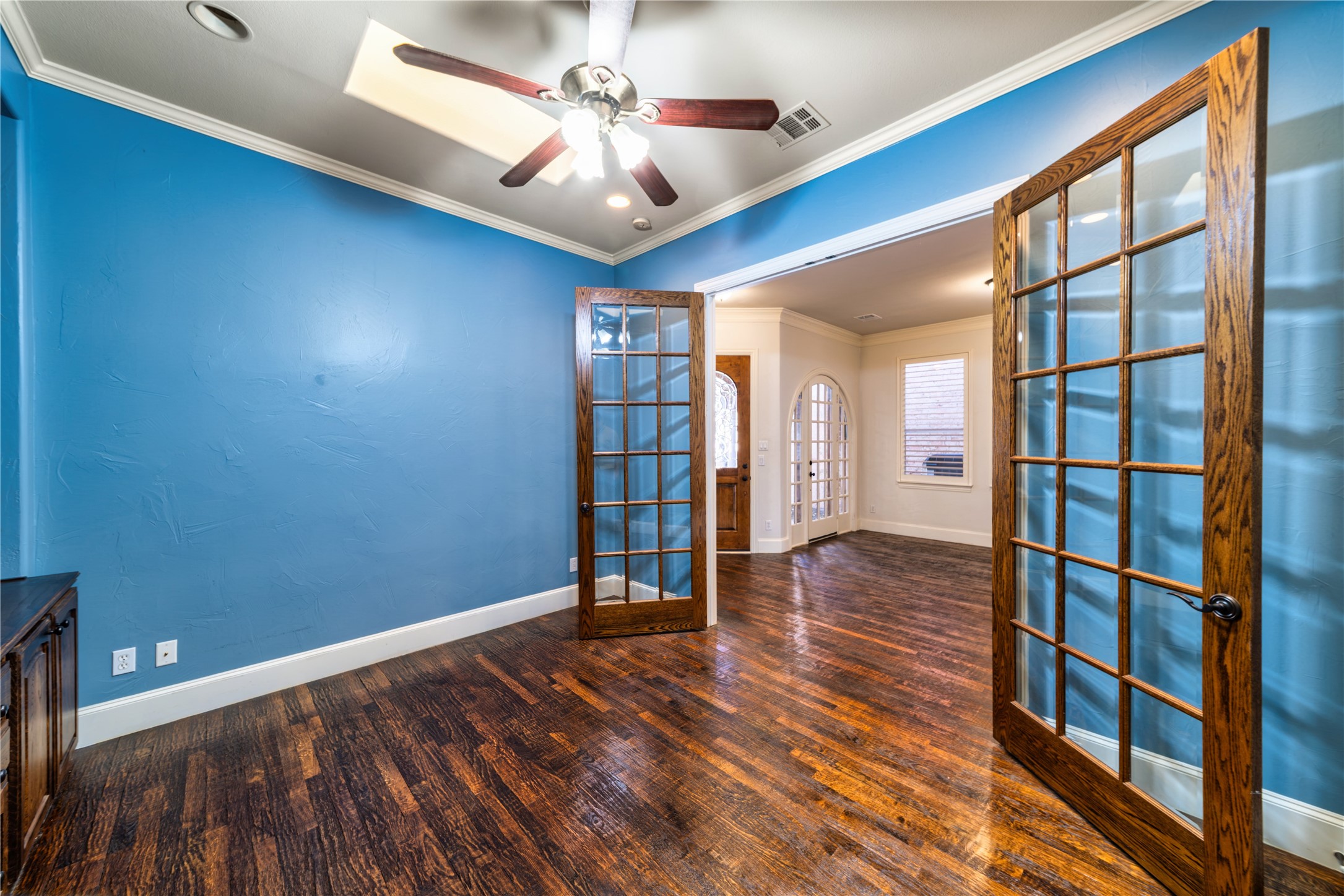 12034 Lueders Lane