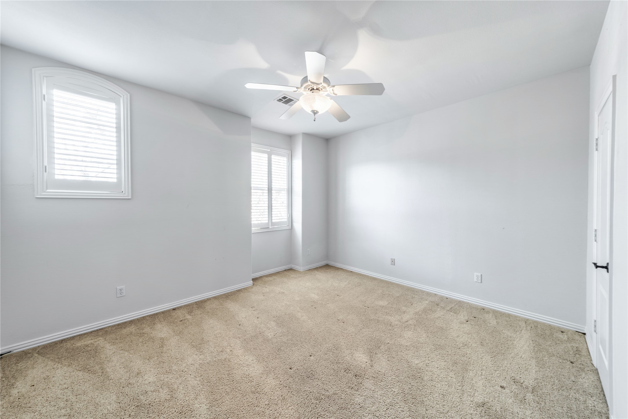 12034 Lueders Lane