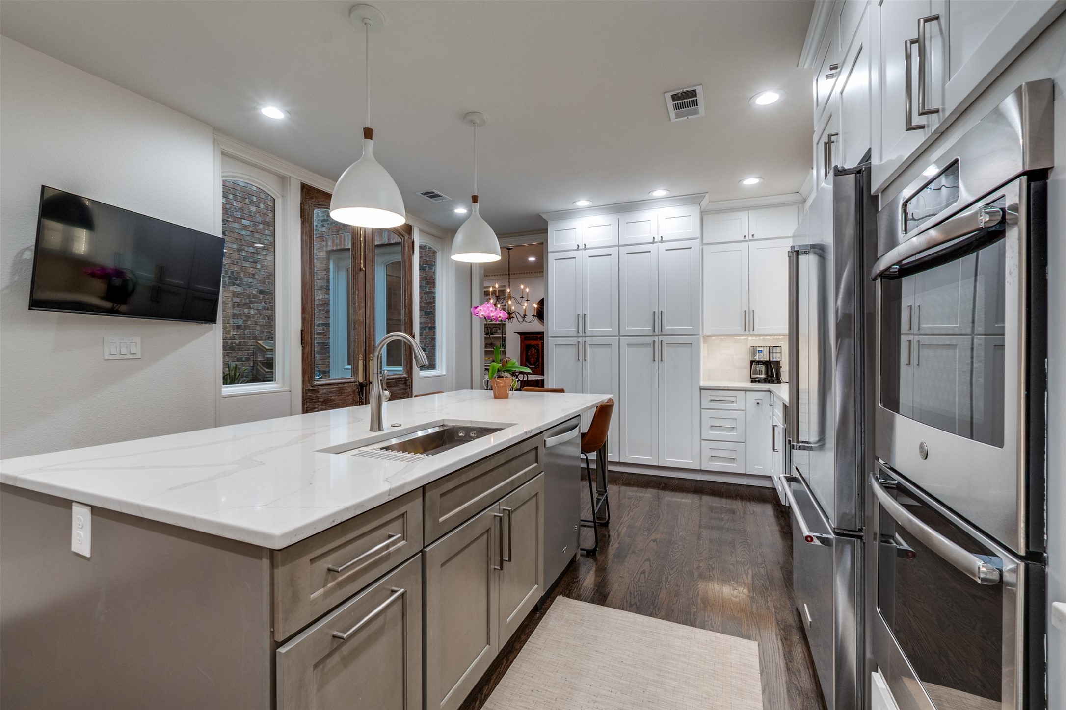4517 Westside Drive