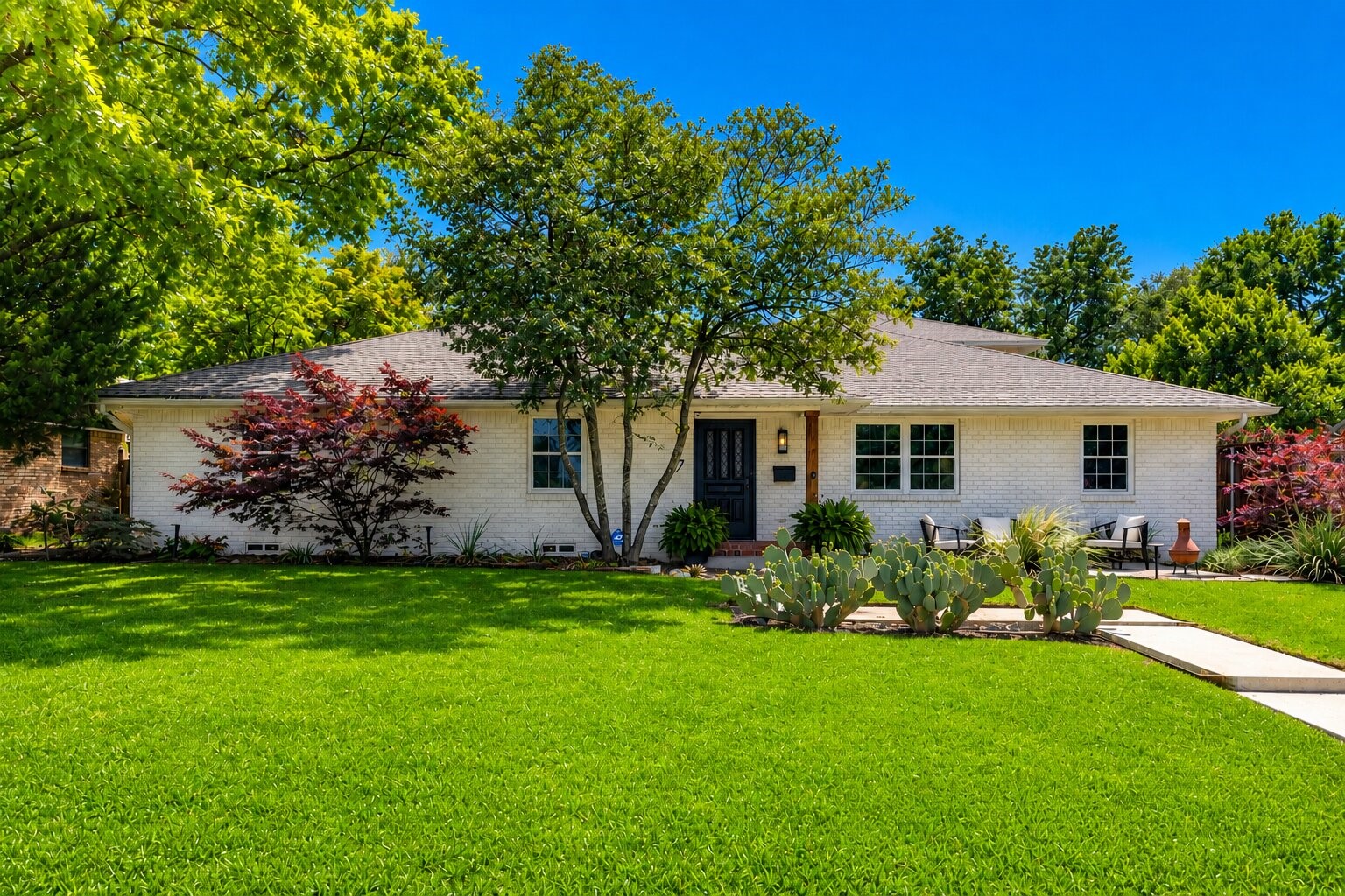 917 Fernwood Drive