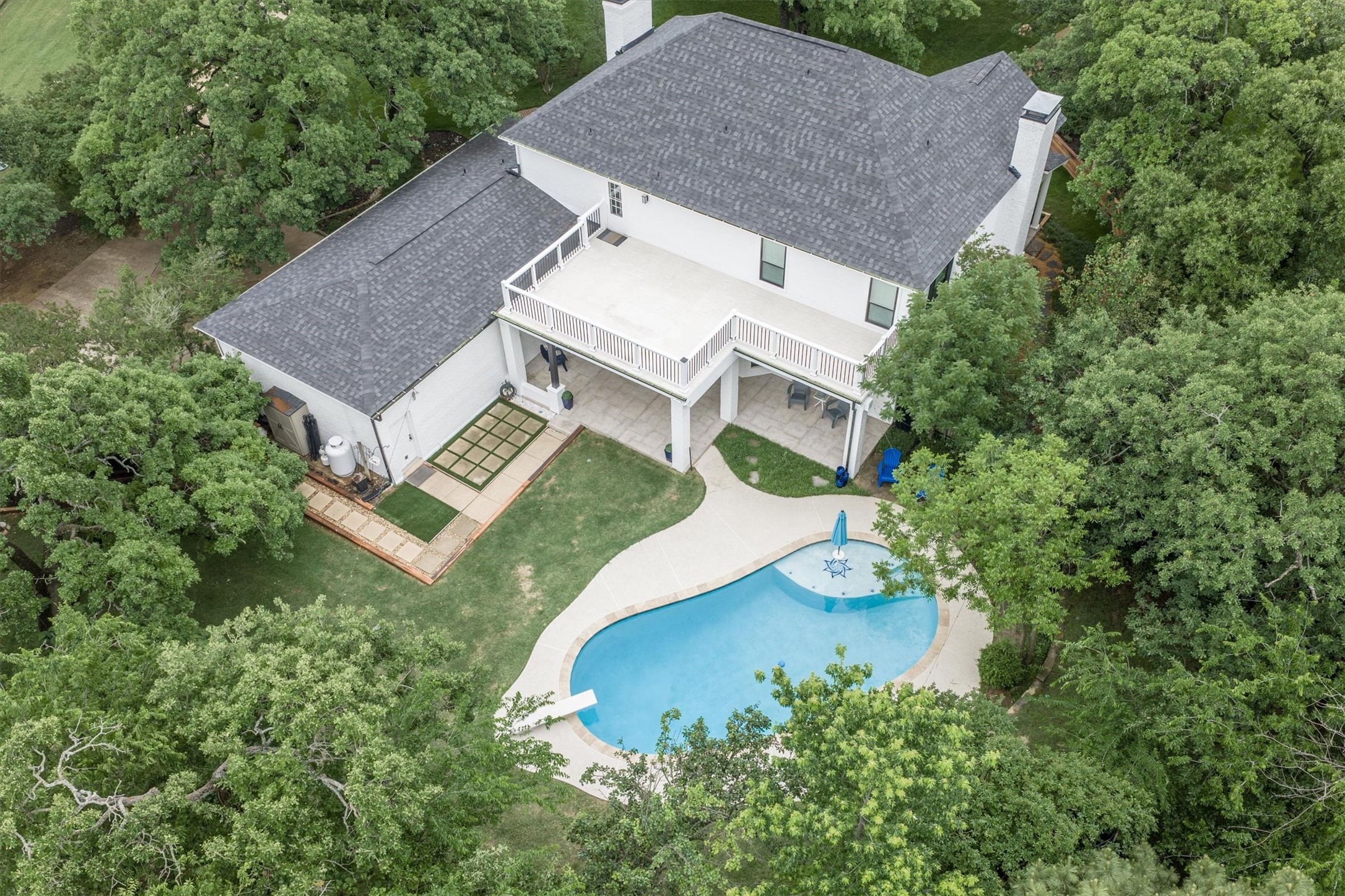 105 High Oak Drive