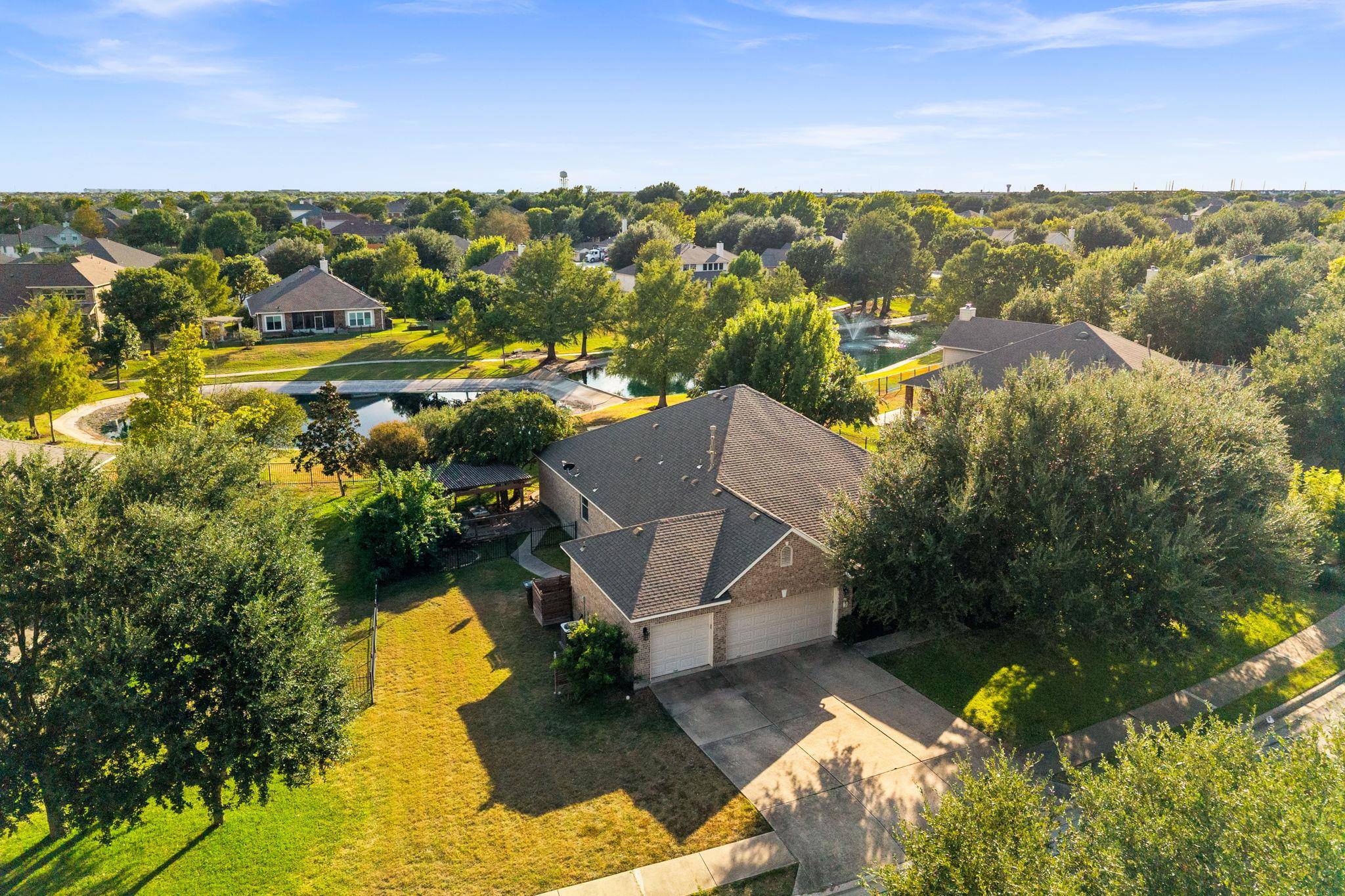 2813 Winding Shore LN