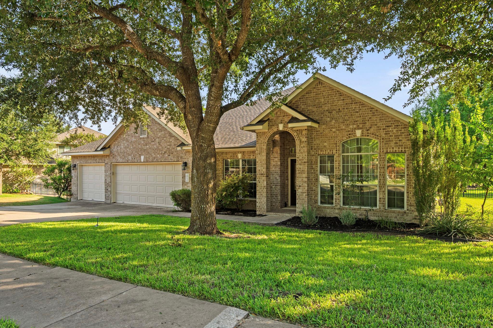 2813 Winding Shore LN