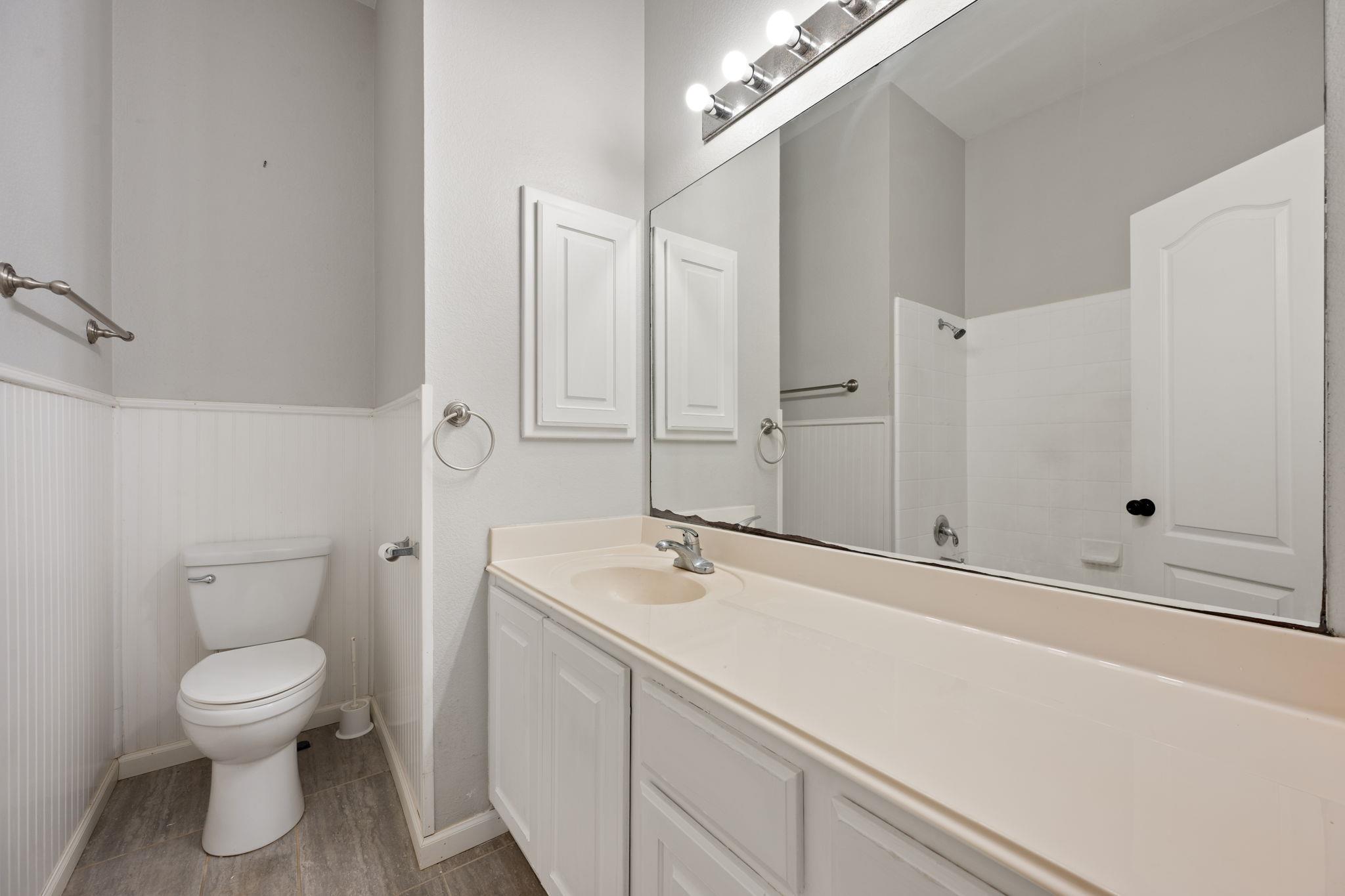 20301 NE Wayzata CT