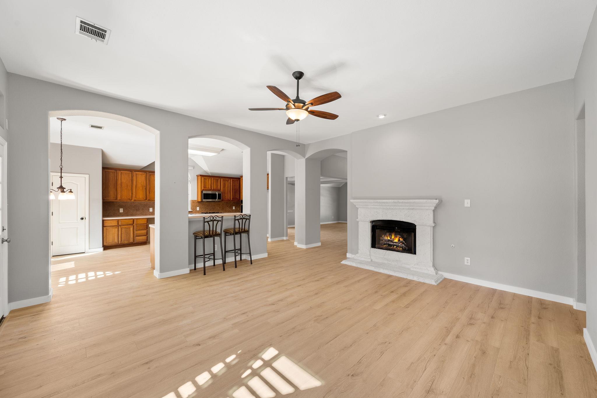 20301 NE Wayzata CT