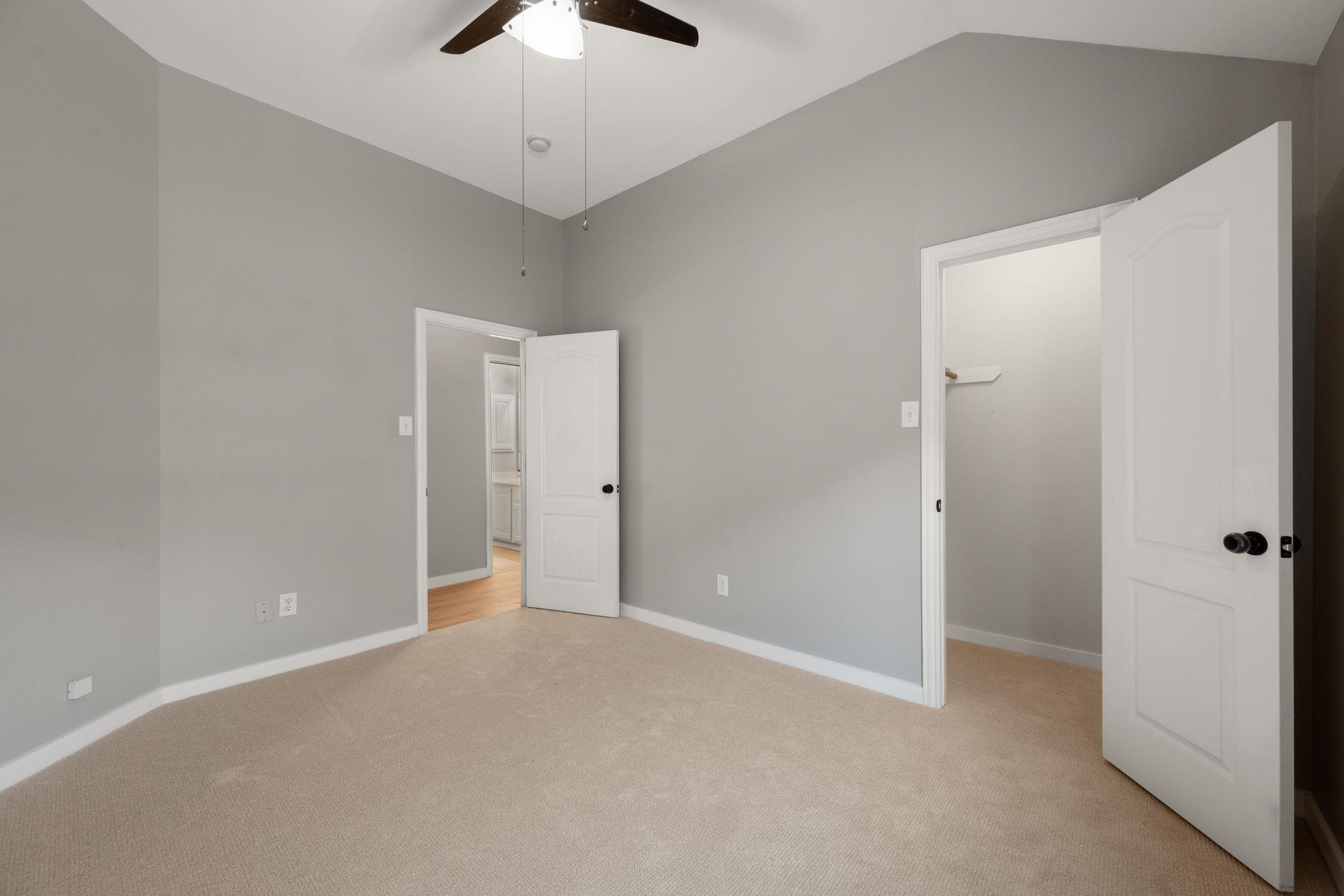 20301 NE Wayzata CT