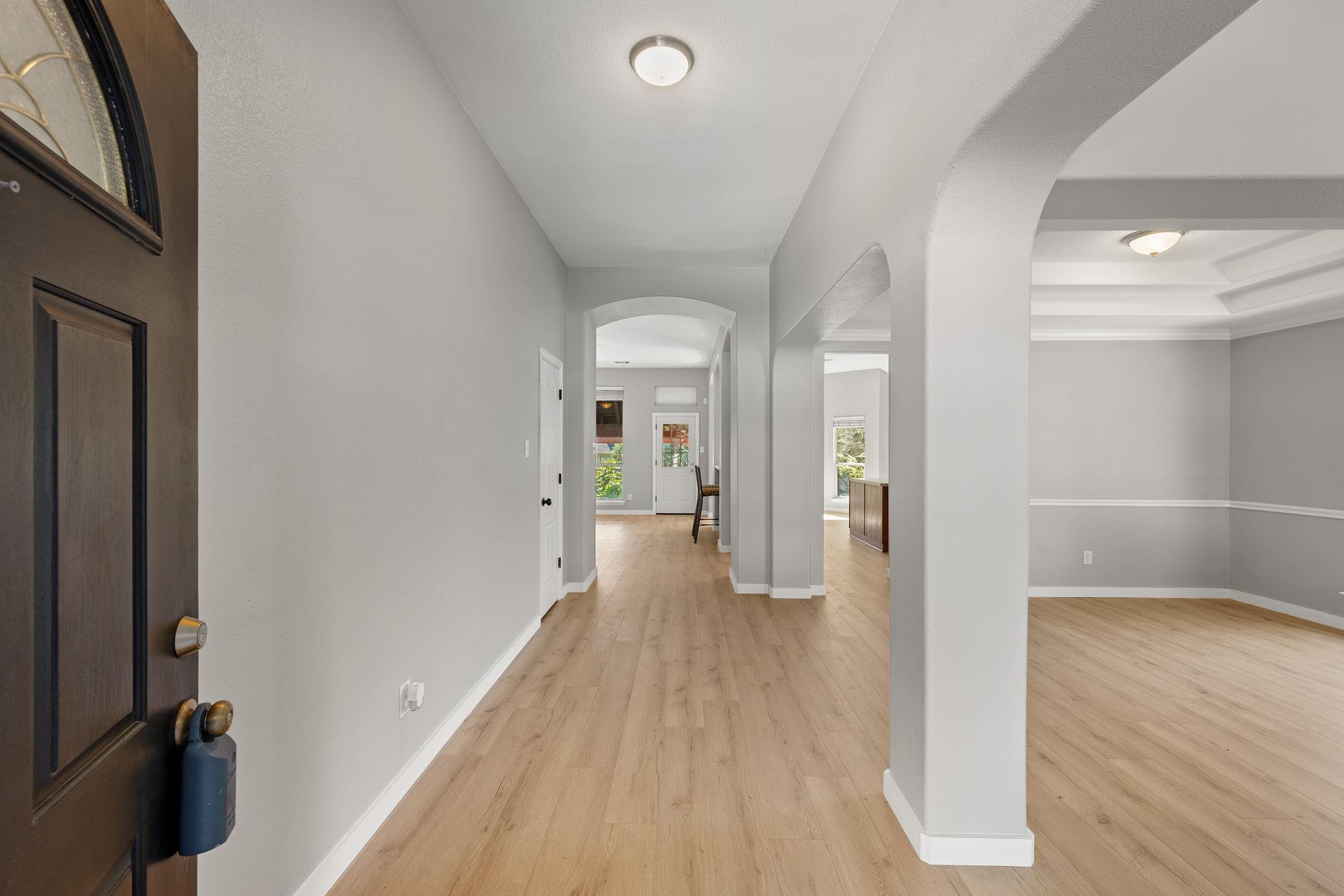 20301 NE Wayzata CT