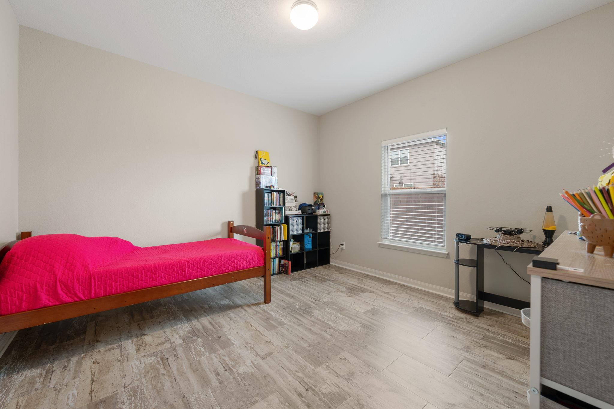 19601 Hubert R Humphrey RD