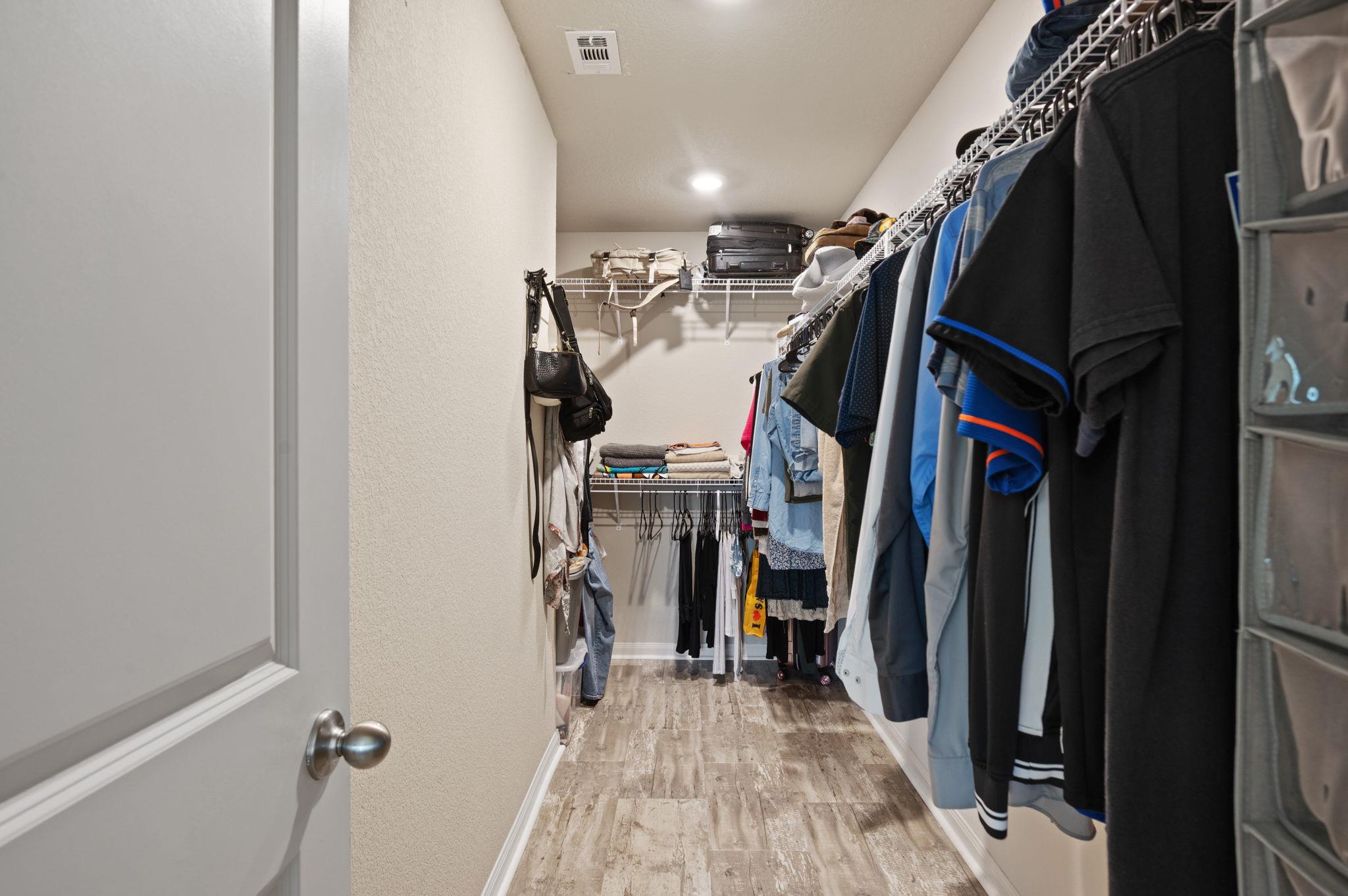 19601 Hubert R Humphrey RD