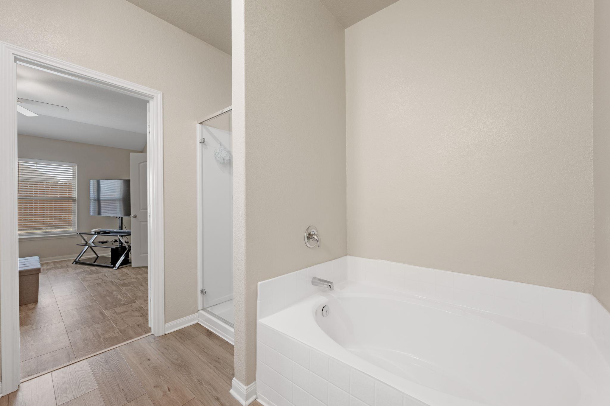 19601 Hubert R Humphrey RD