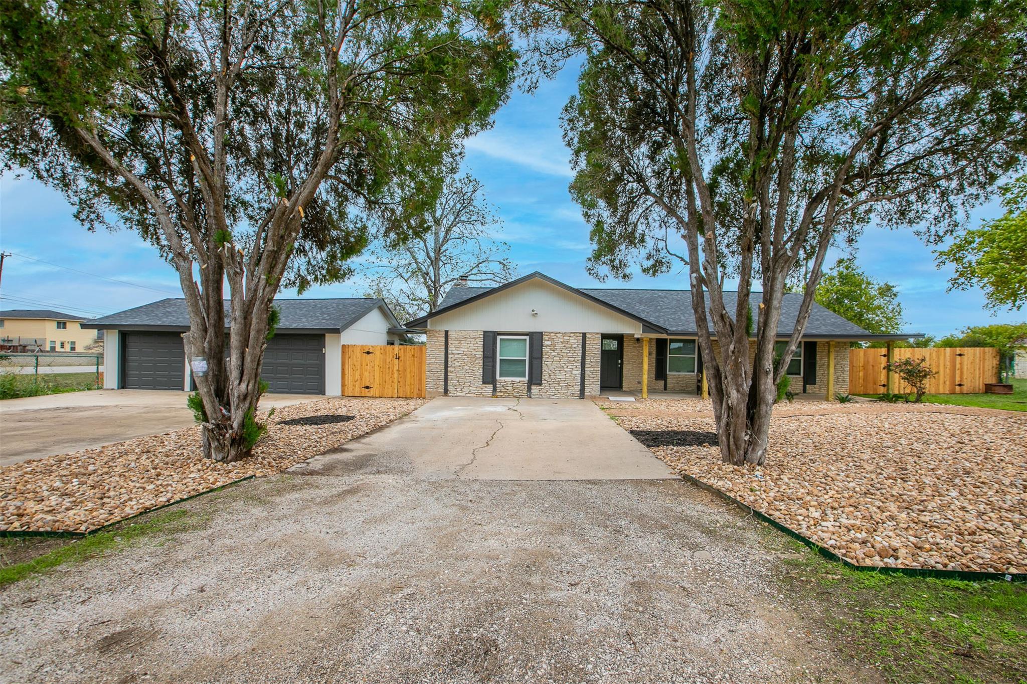 4613 Joseph DR