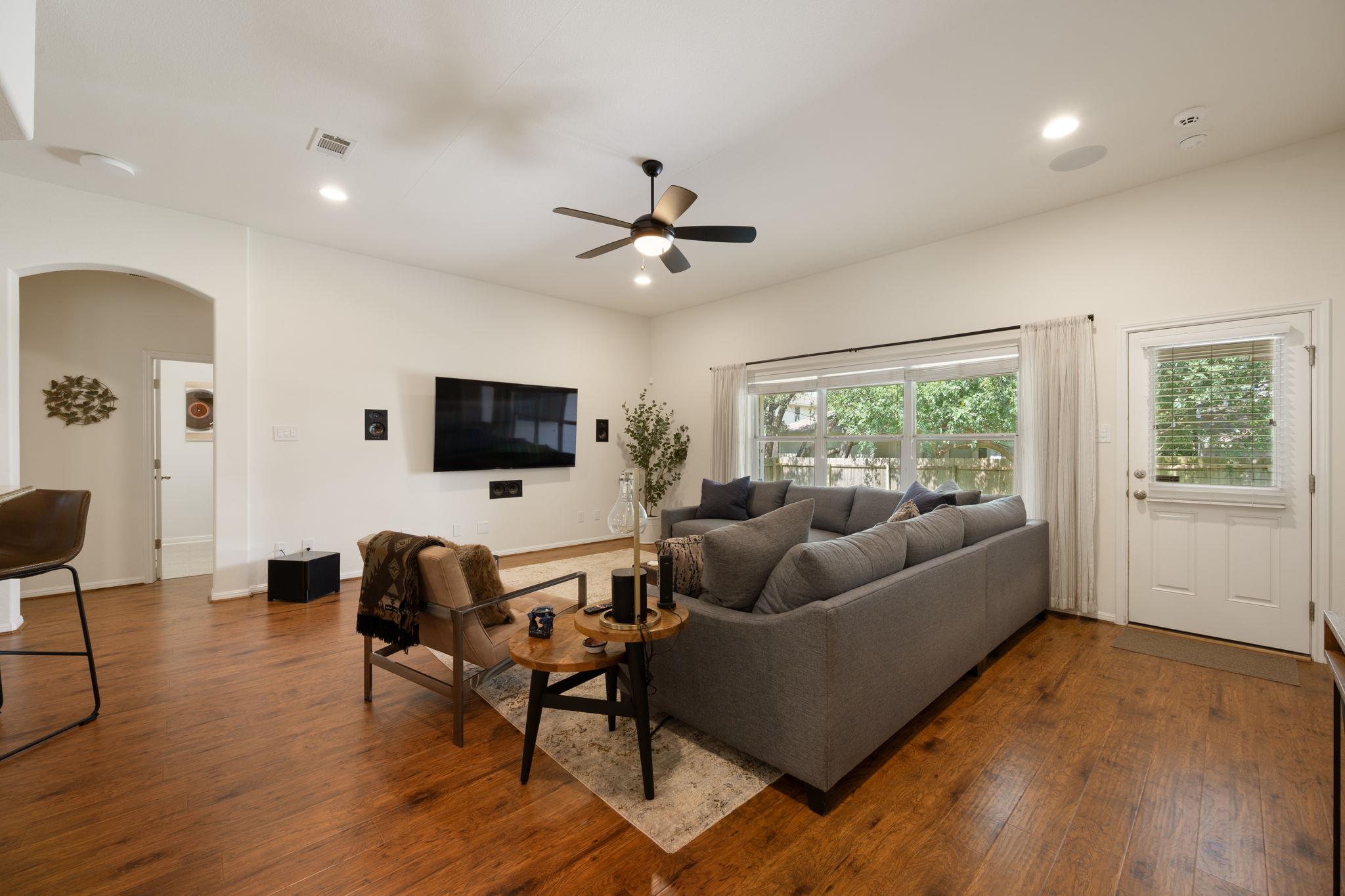 2405 Tumbling River DR
