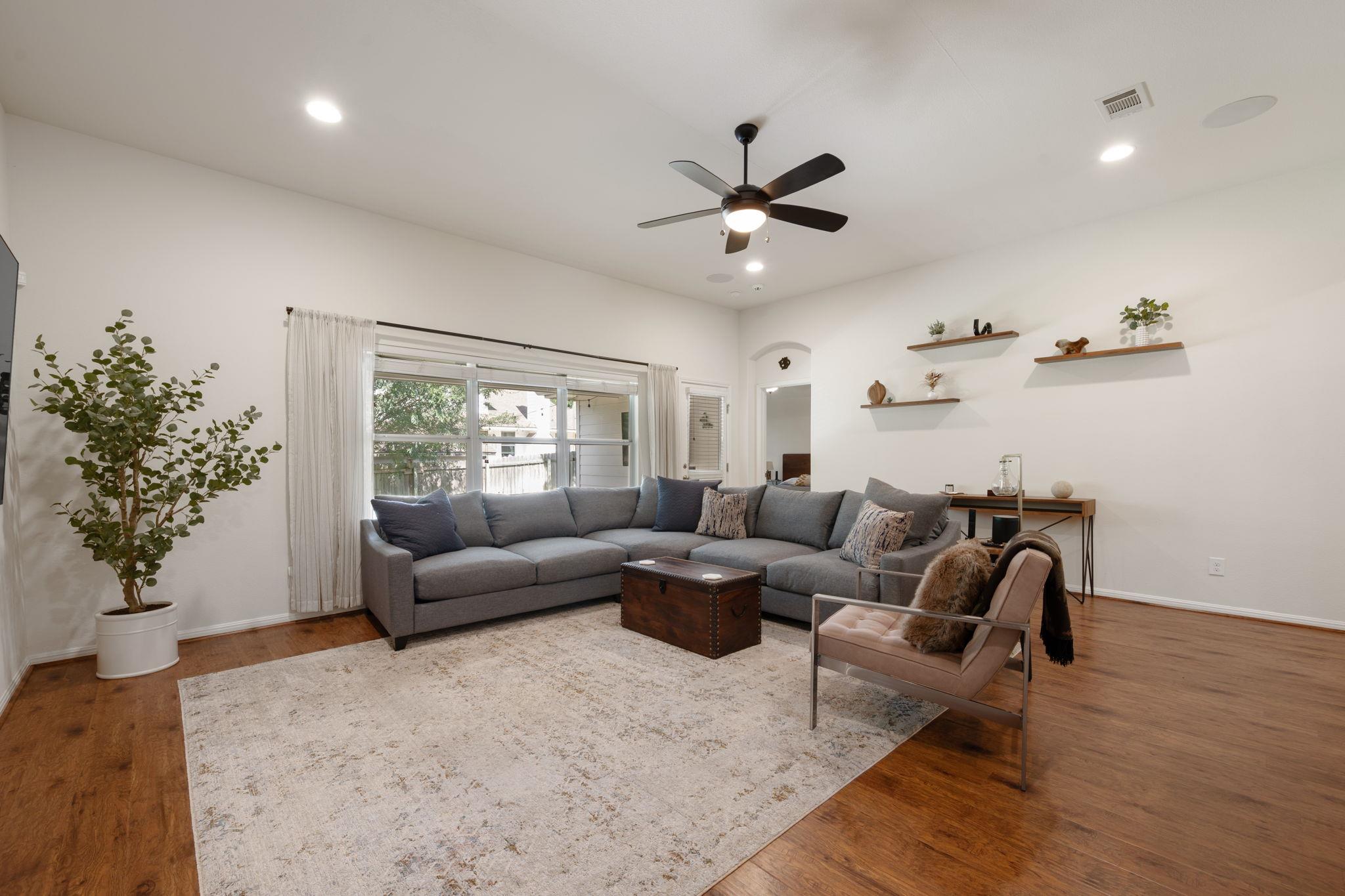 2405 Tumbling River DR