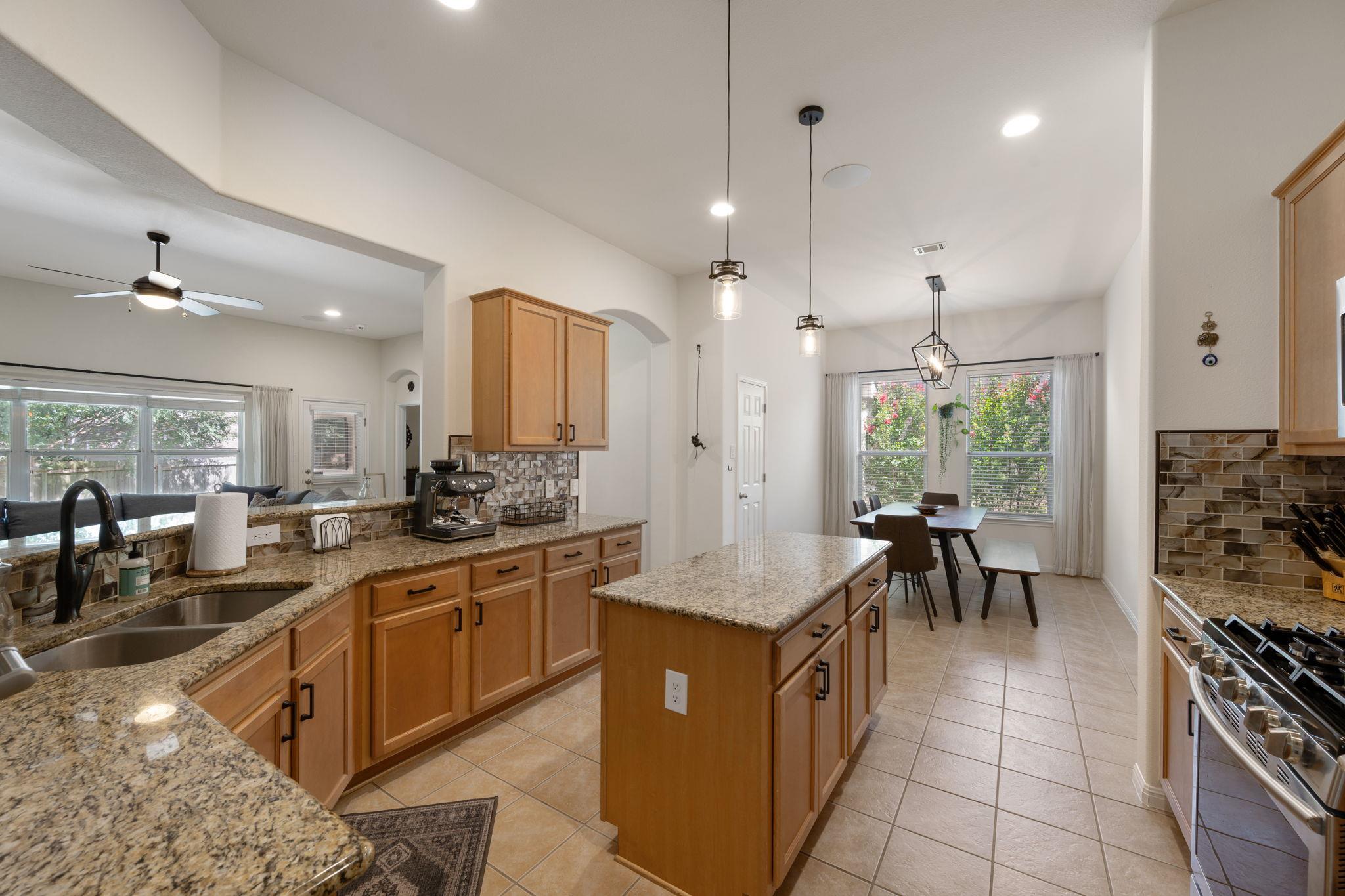 2405 Tumbling River DR