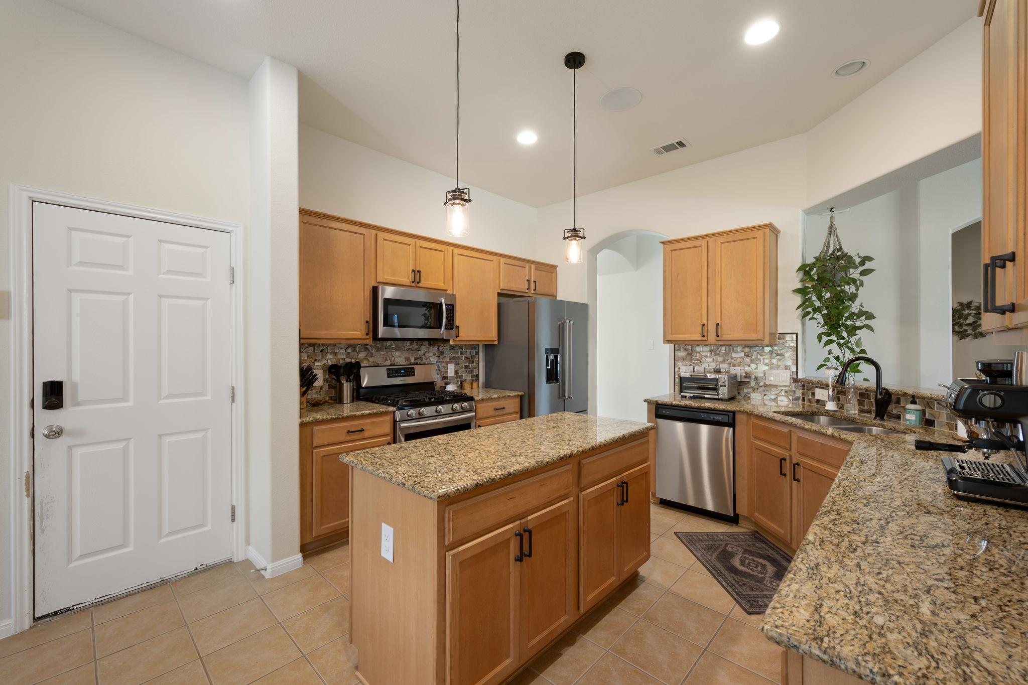 2405 Tumbling River DR