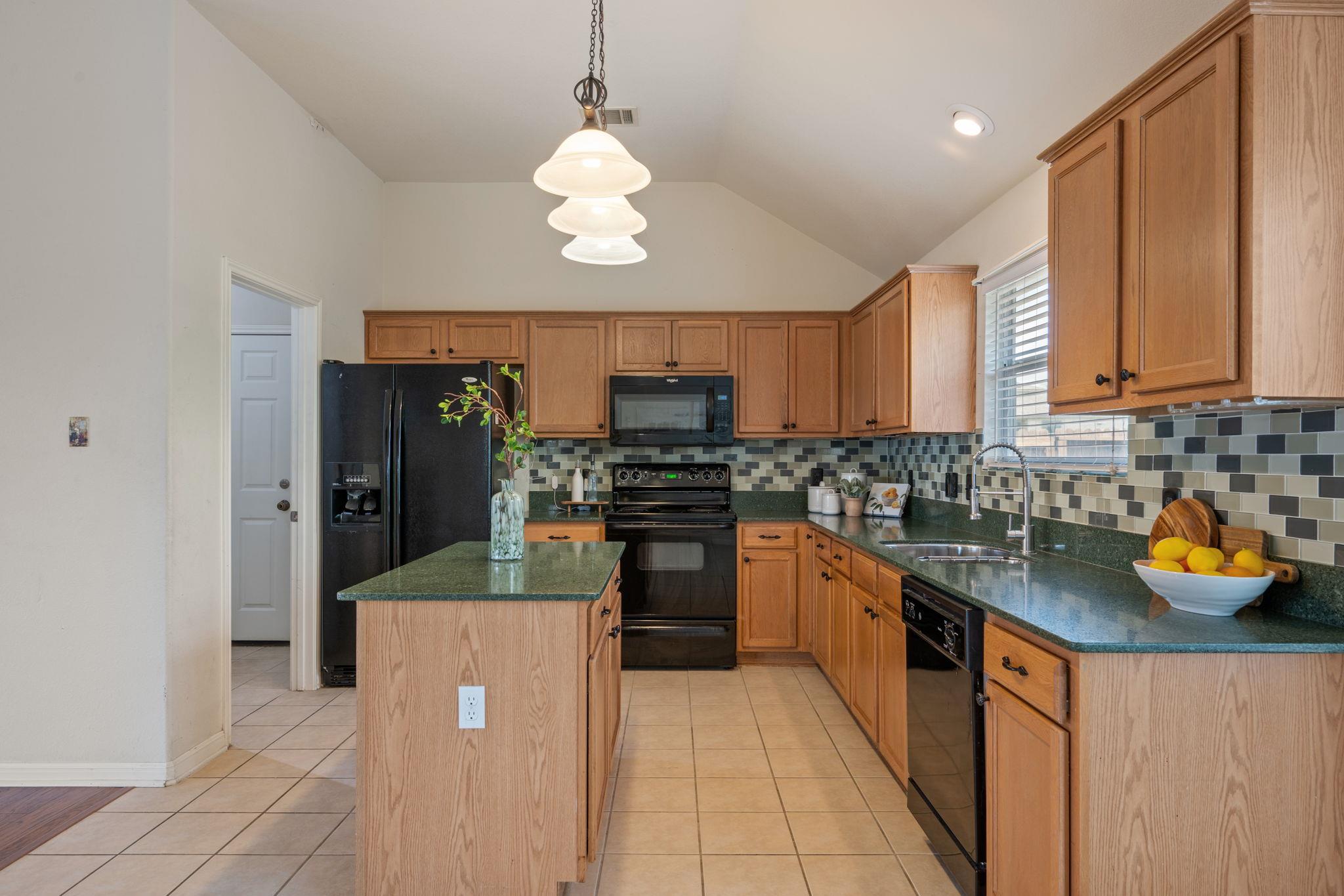 105 Mattingly ST