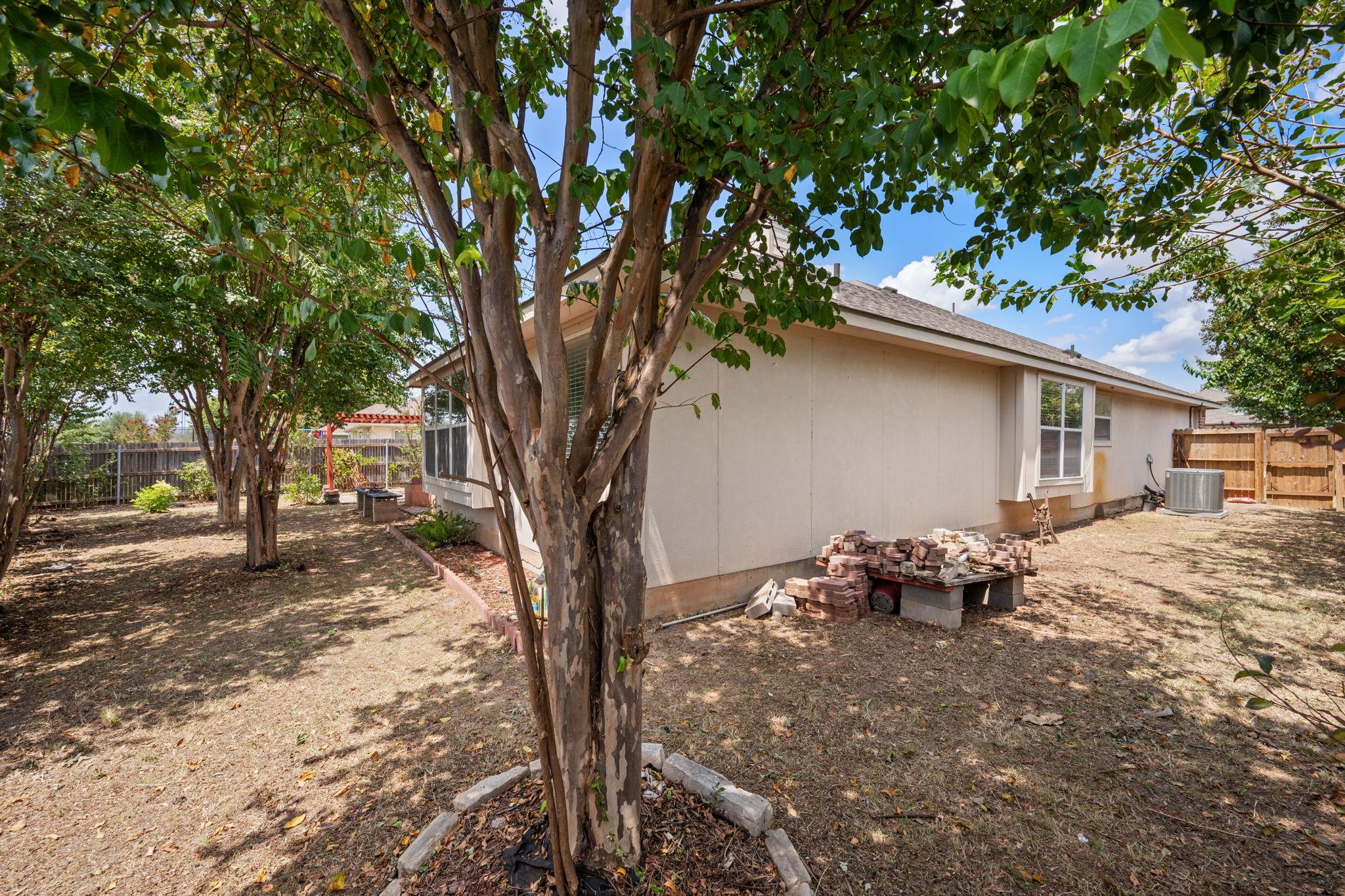 105 Mattingly ST