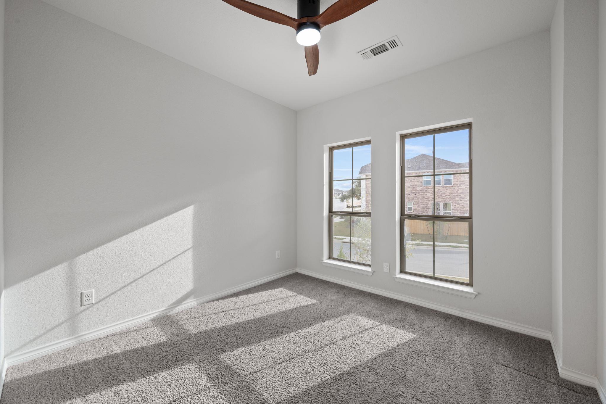 1037 Thunderhead TRL