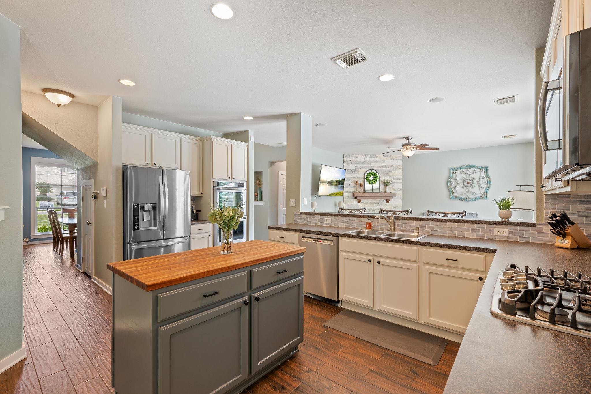 3724 Galena Hills LOOP