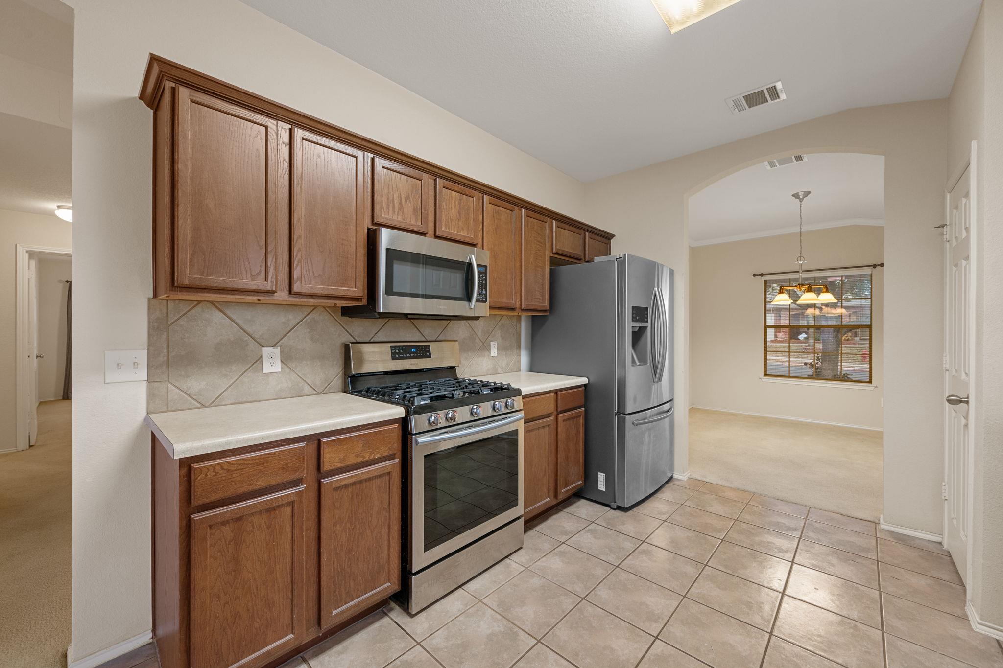 115 Plumbago CV