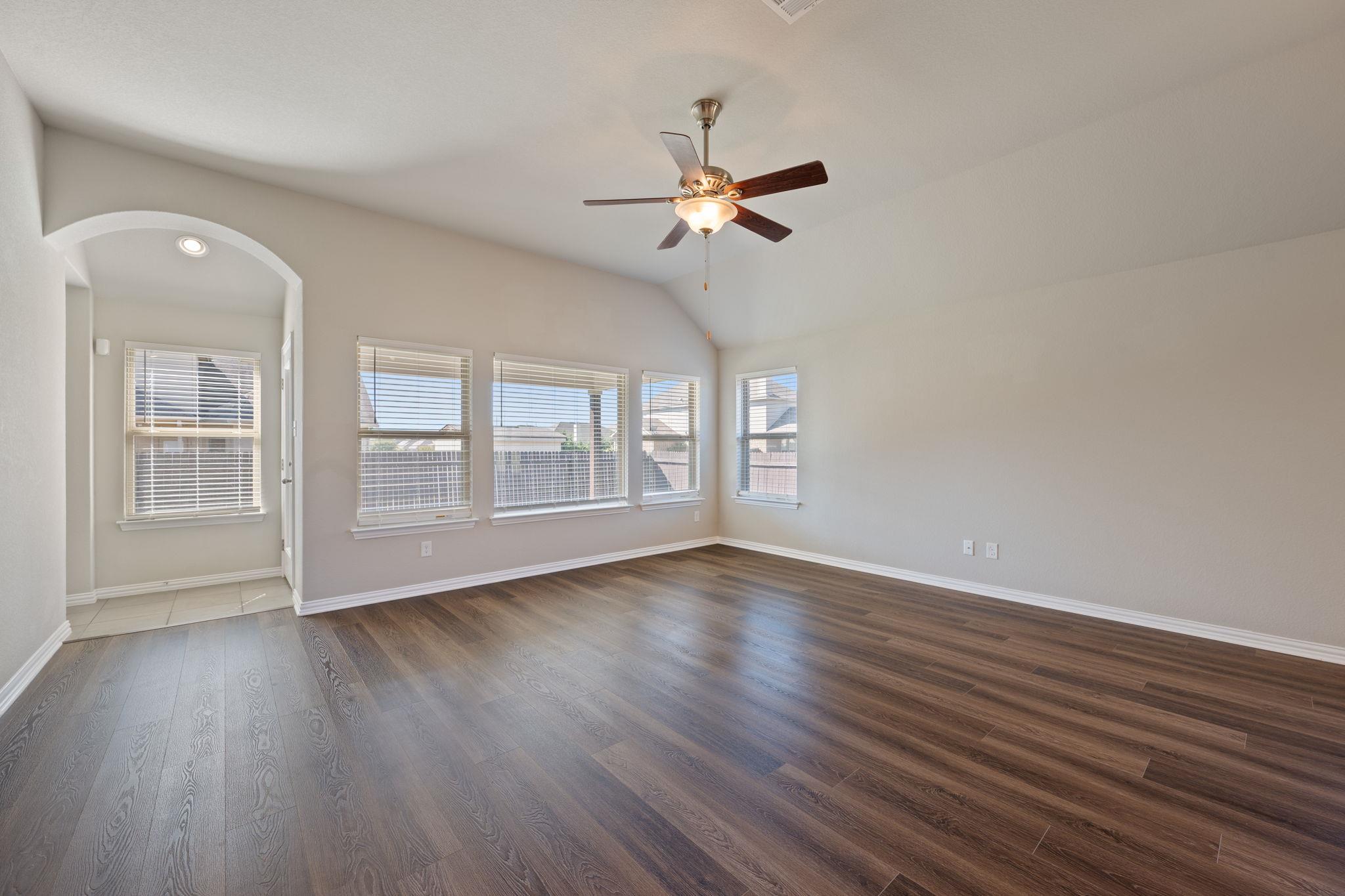 717 N Emory CV