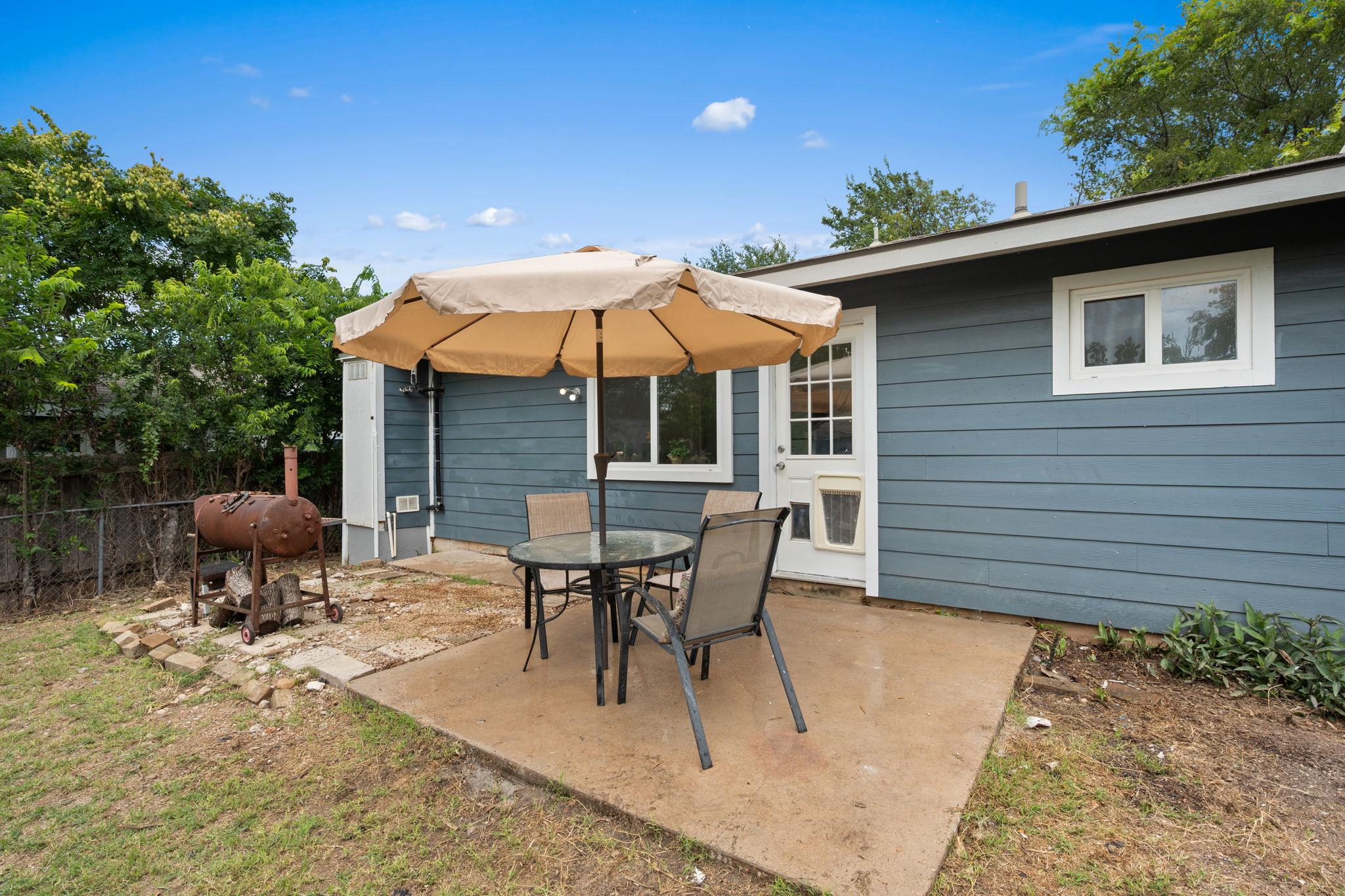 5800 Breezewood DR