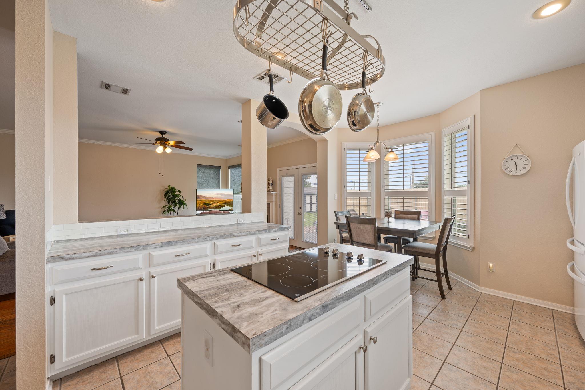 706 Sage CT