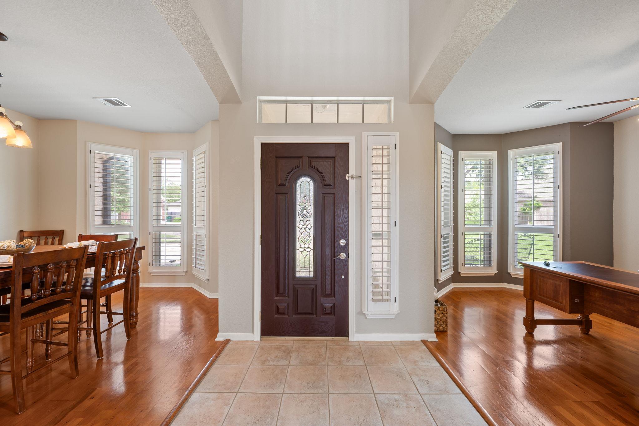 706 Sage CT