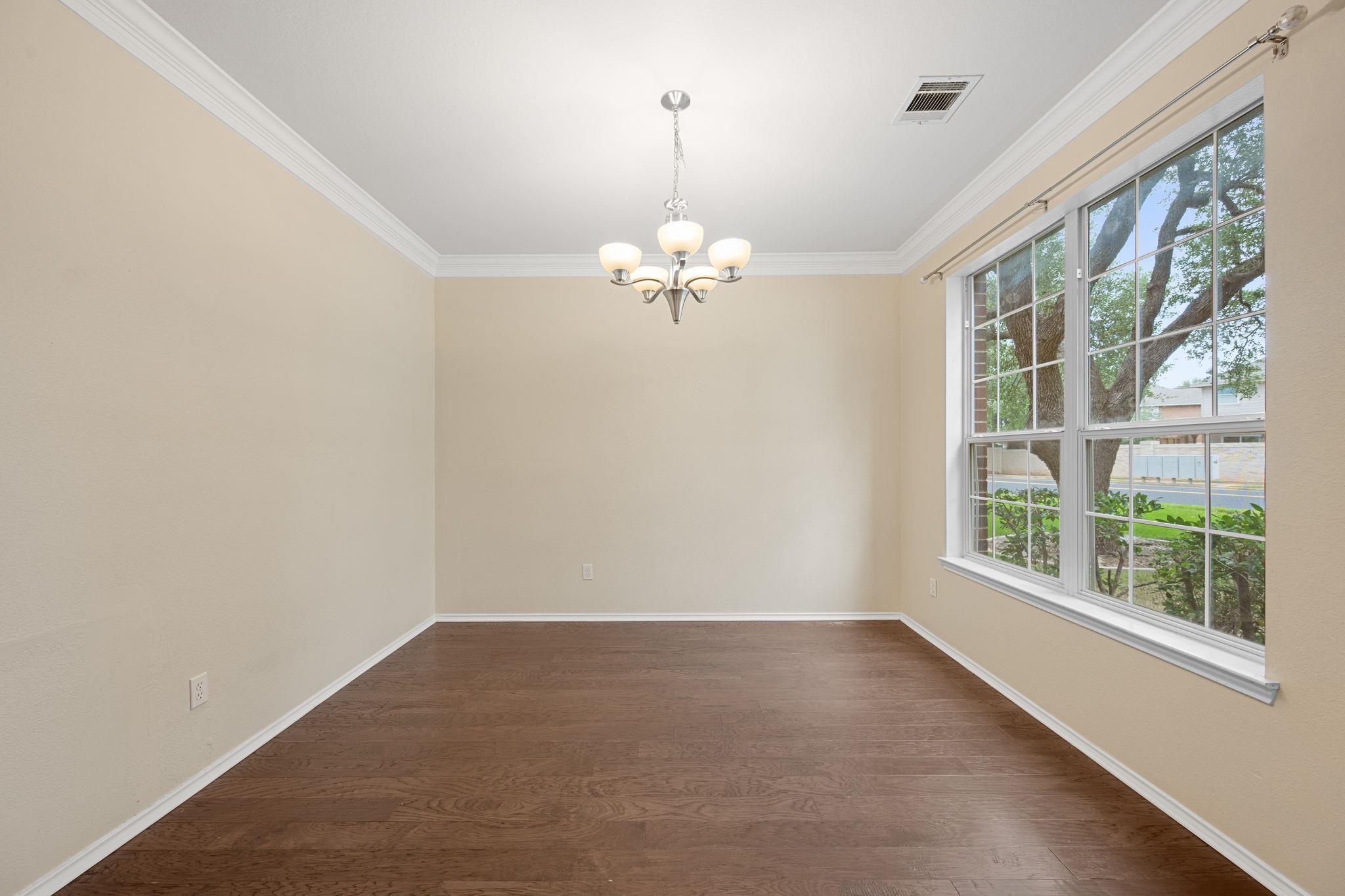 2305 Little Elm TRL