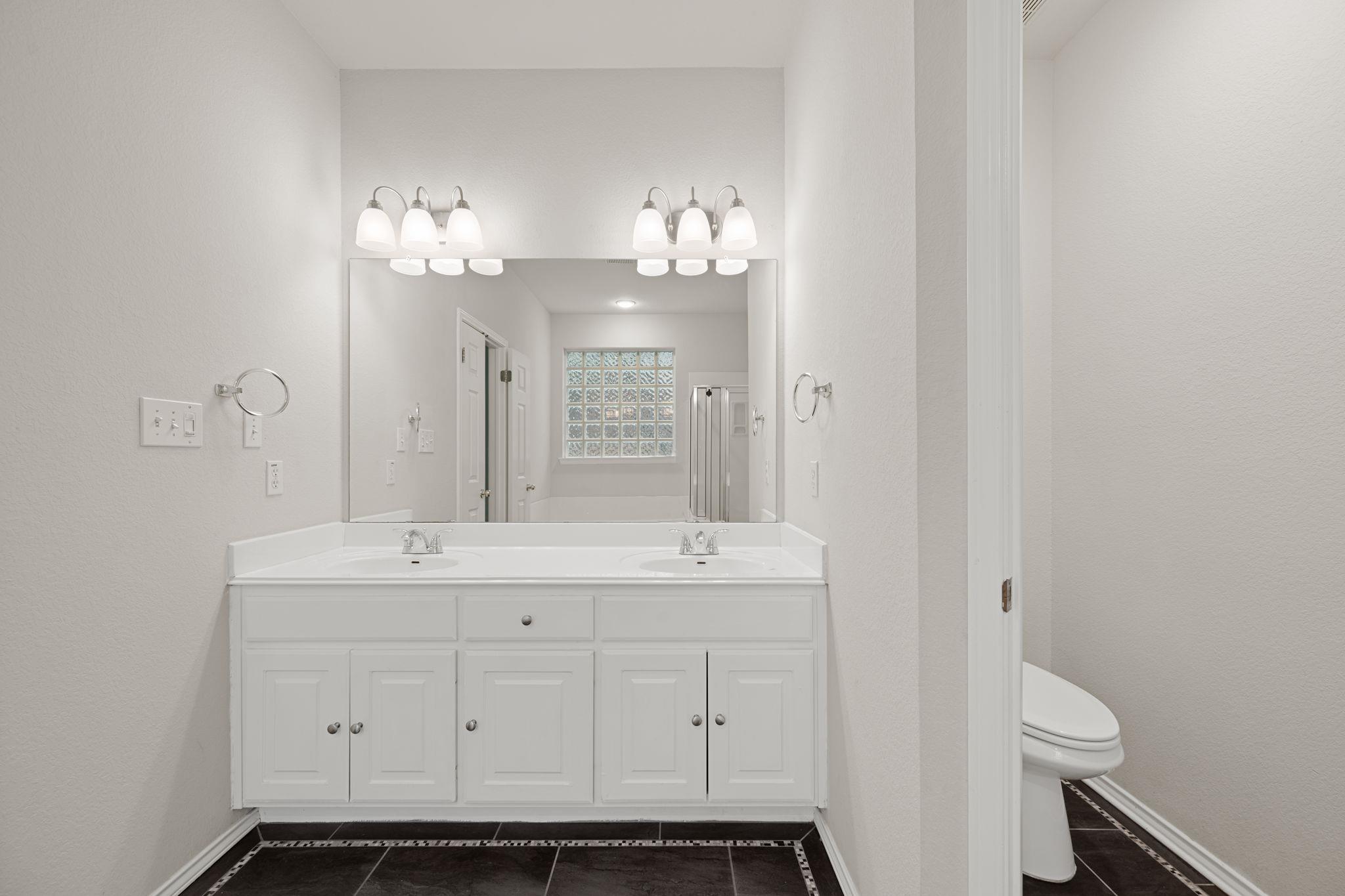 2305 Little Elm TRL