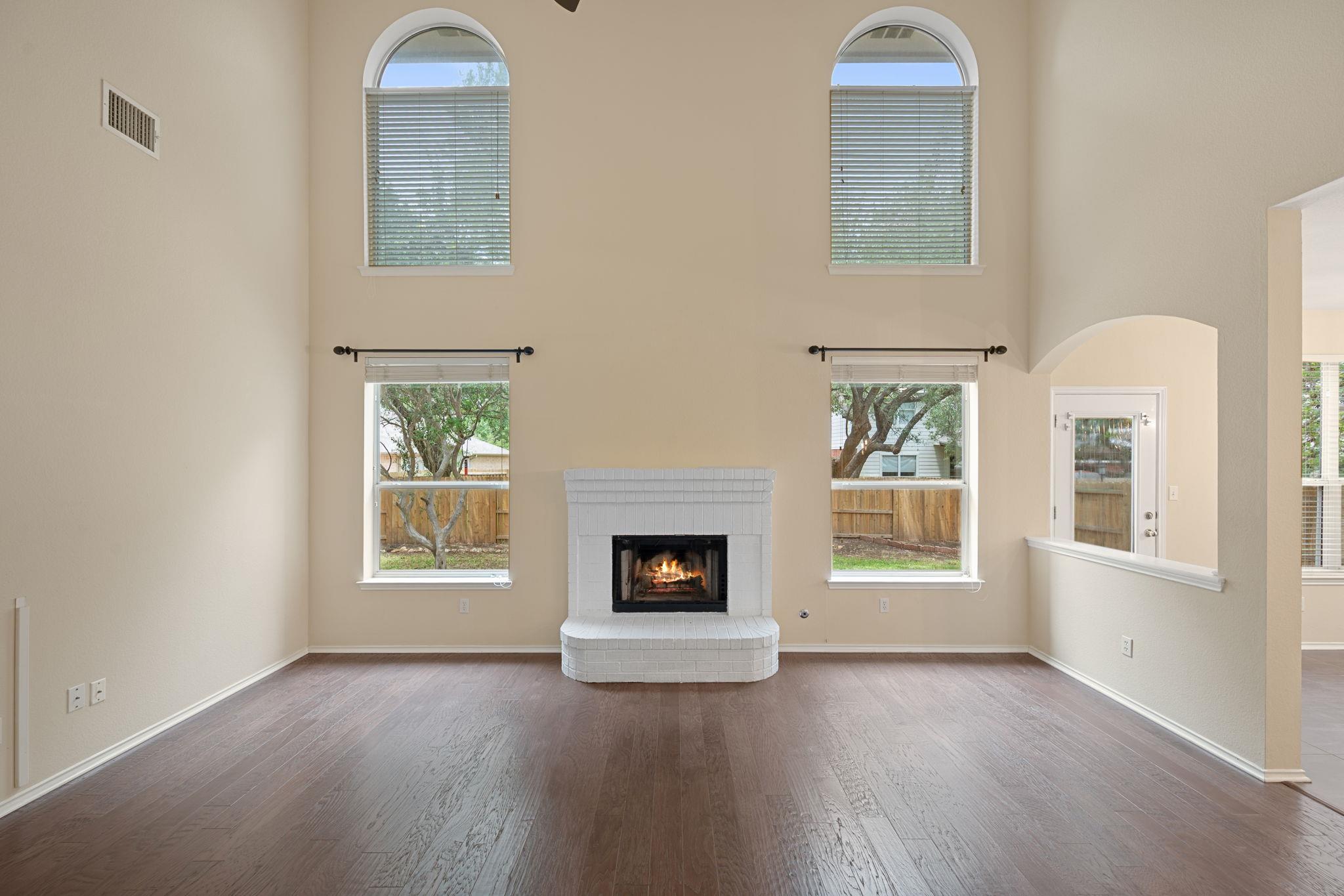 2305 Little Elm TRL