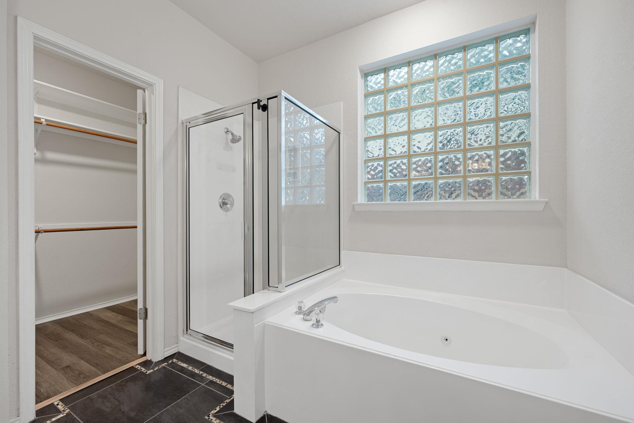 2305 Little Elm TRL