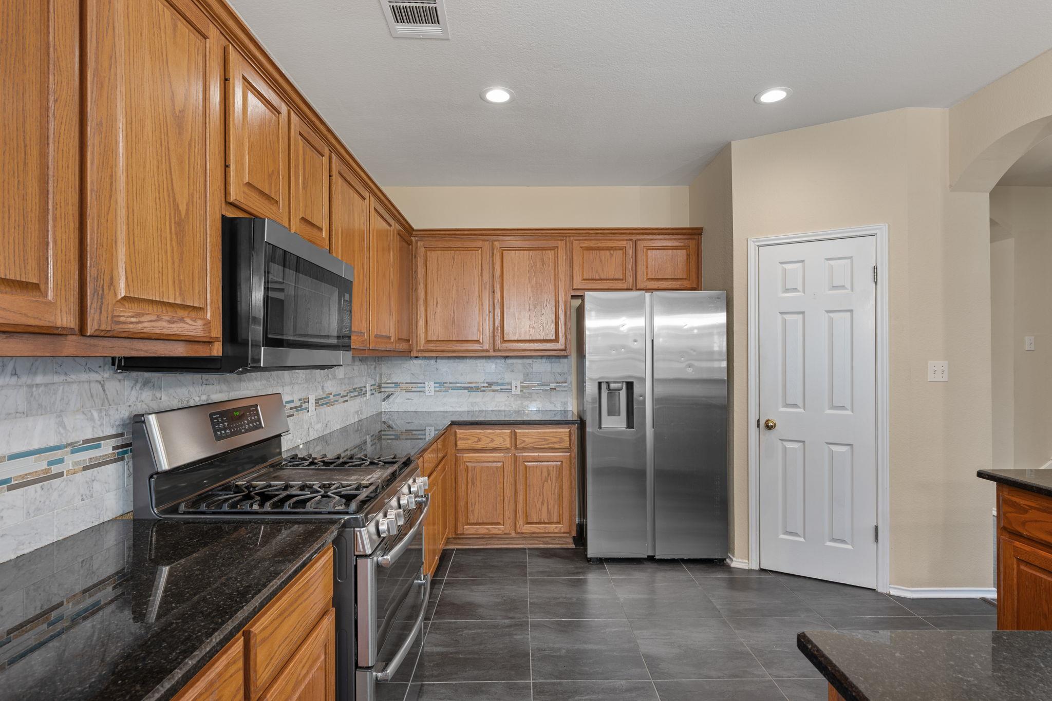 2305 Little Elm TRL