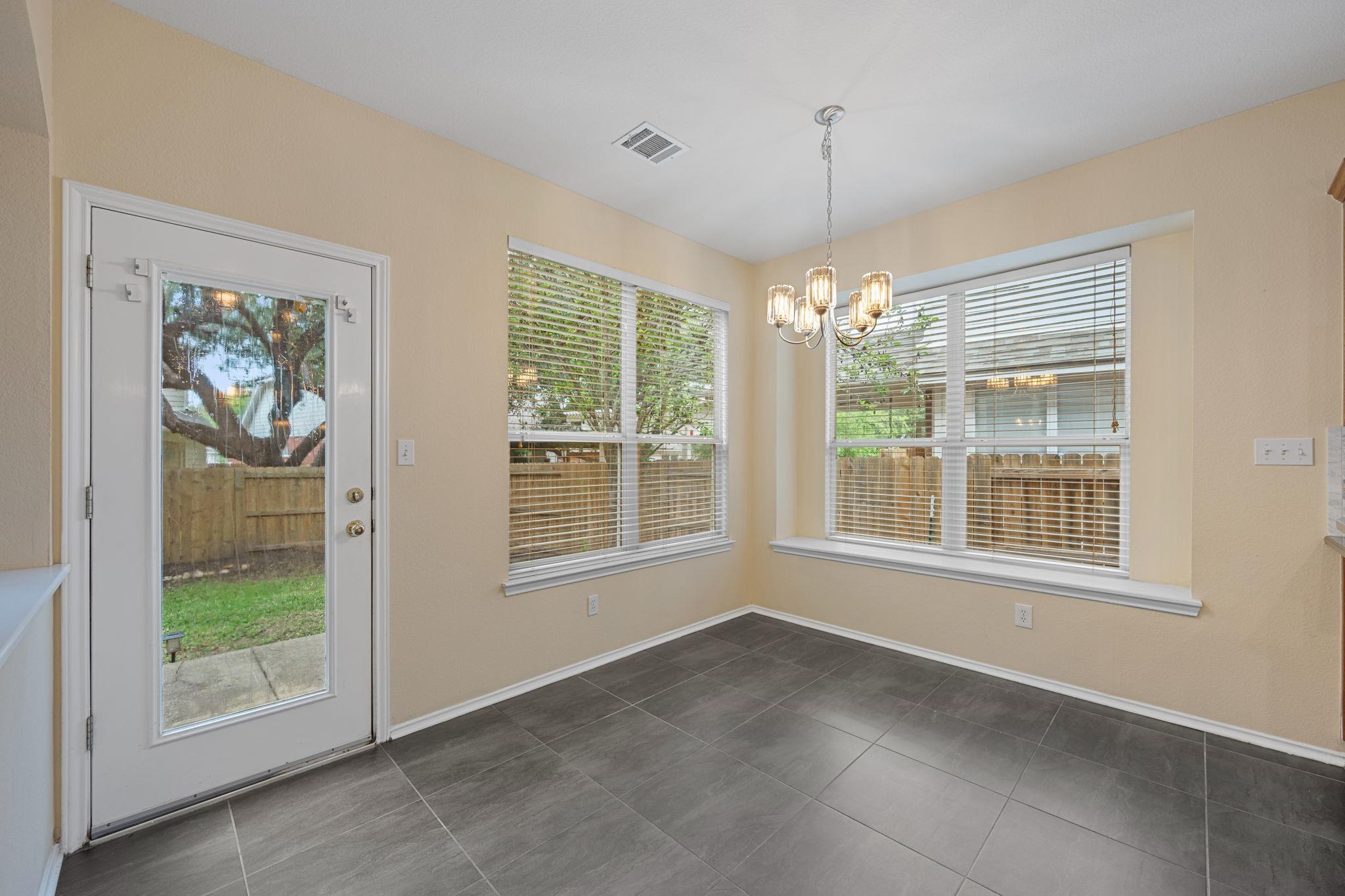 2305 Little Elm TRL