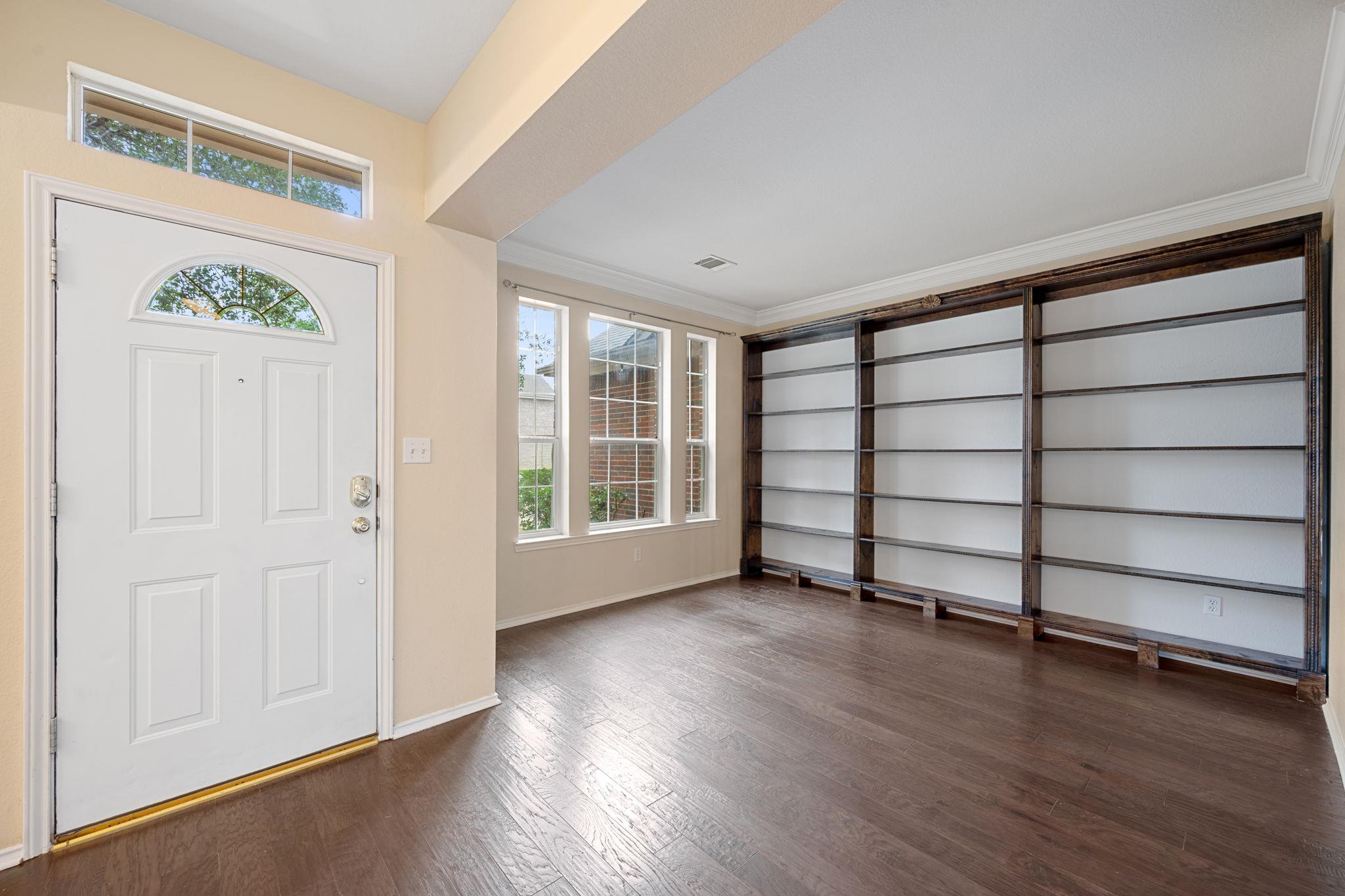2305 Little Elm TRL